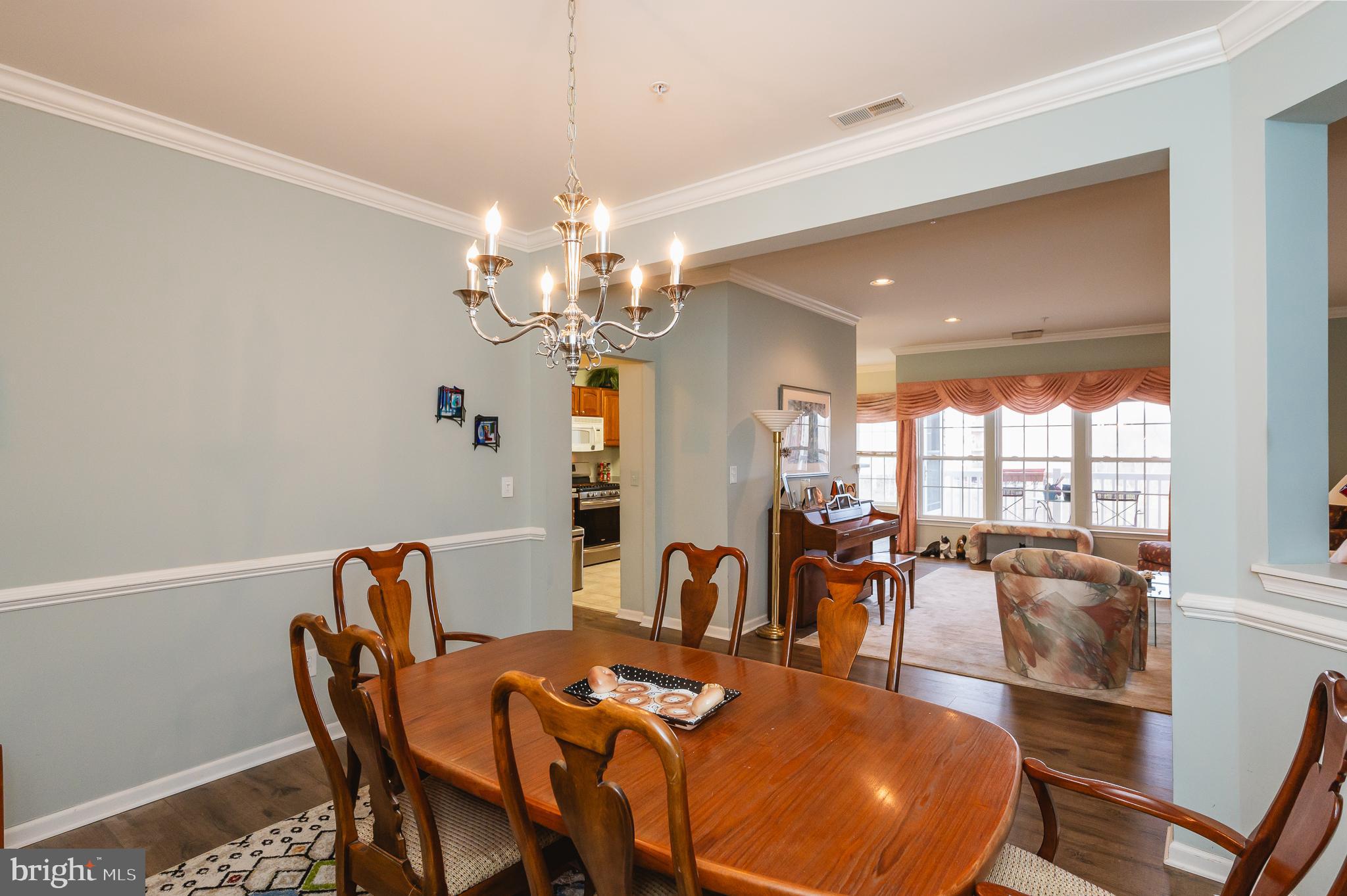 VILLAGE OF MILL RUN - Residential