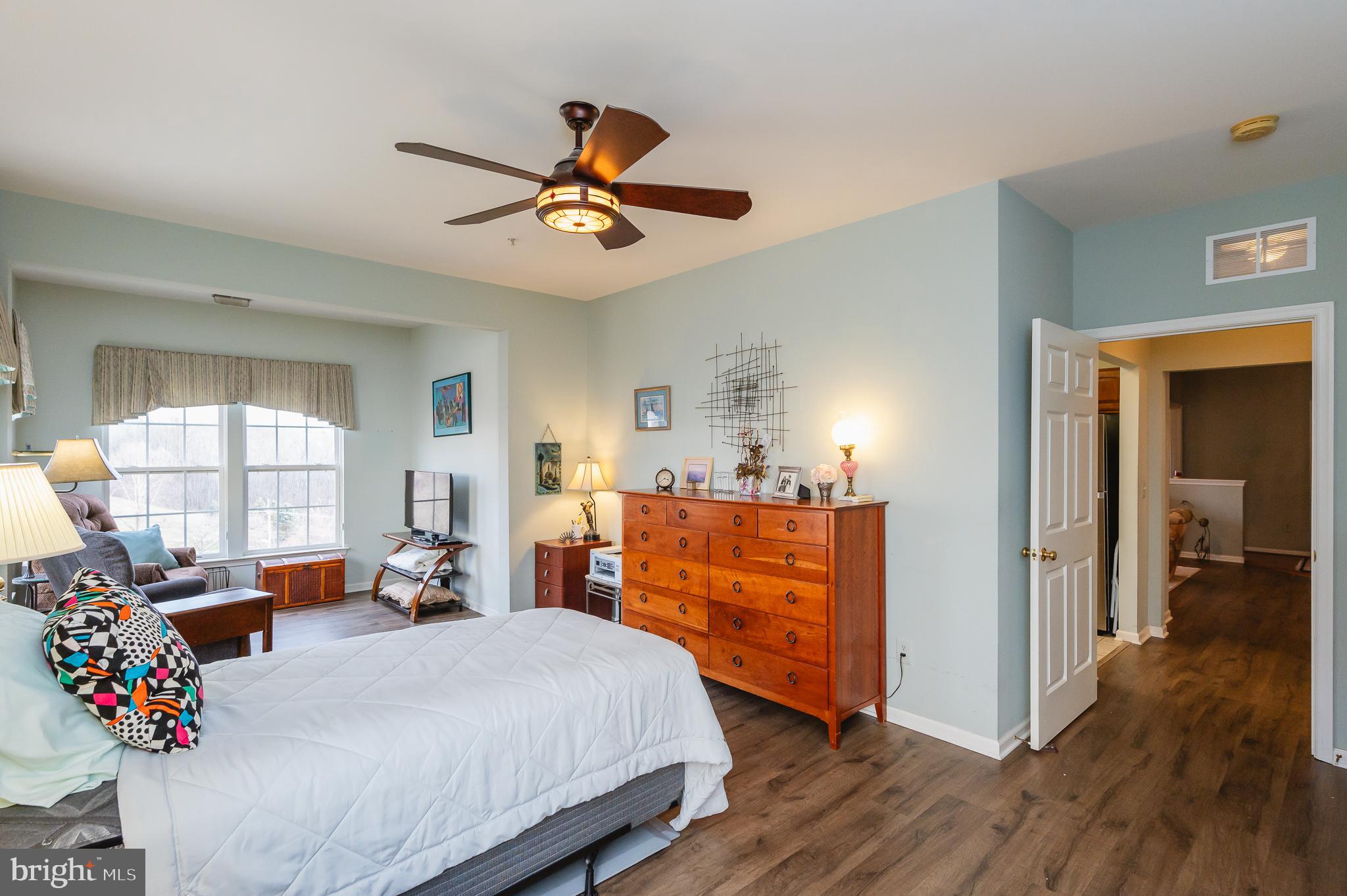 VILLAGE OF MILL RUN - Residential