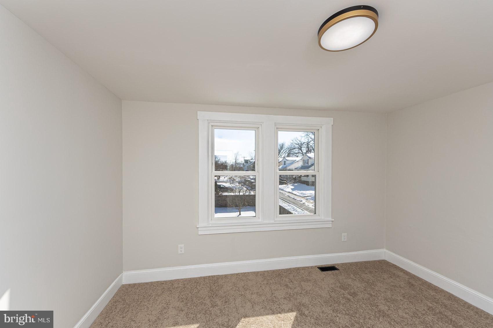 LINGANORE - Residential