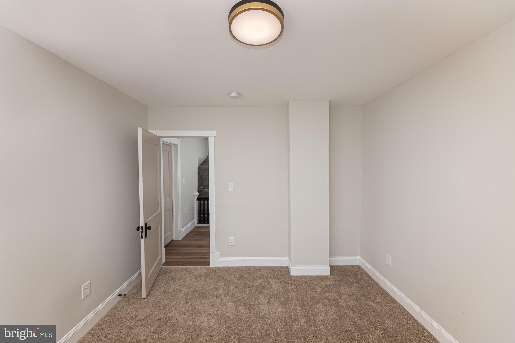 LINGANORE - Residential