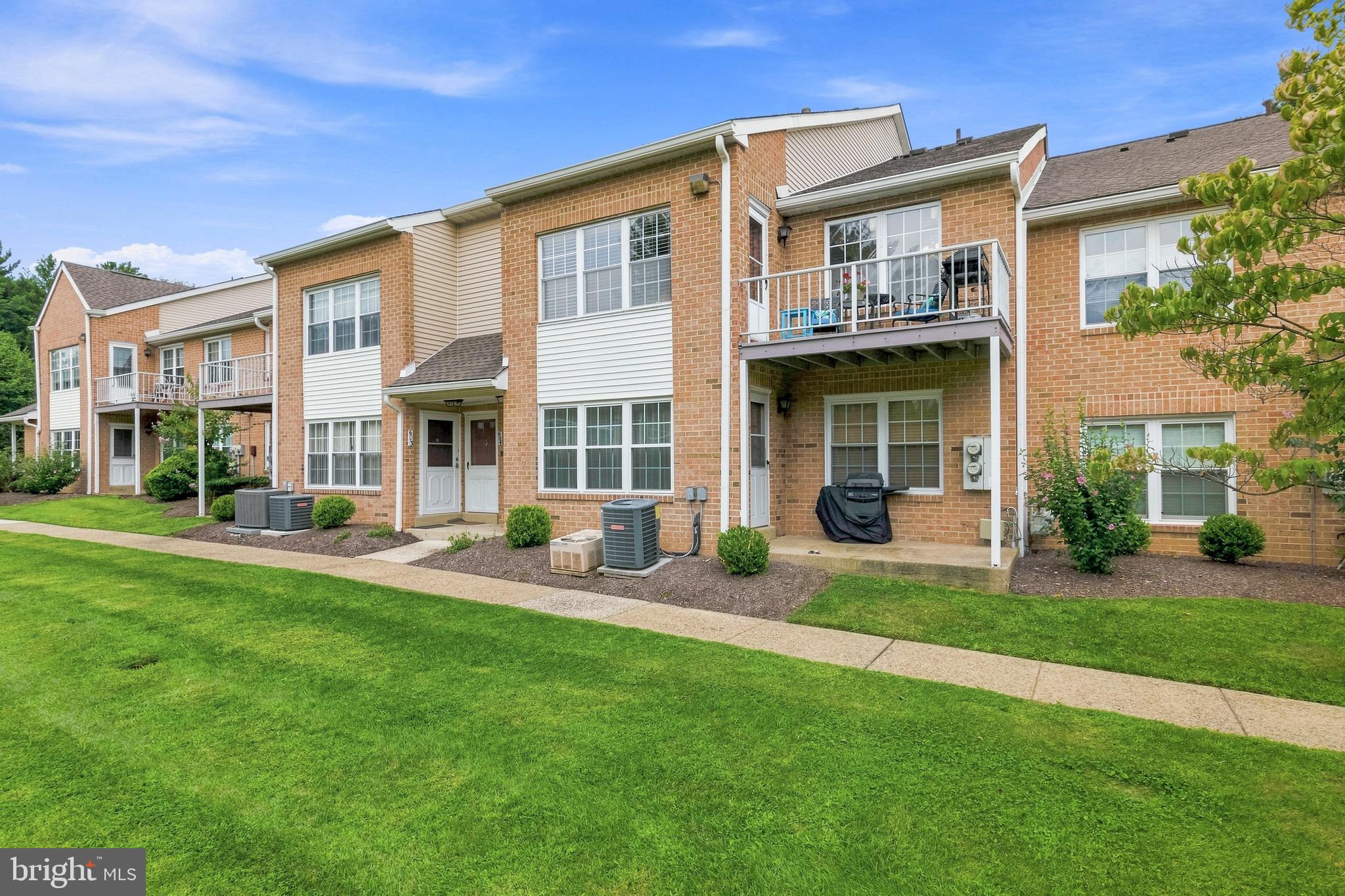 606 VALLEY GLEN ROAD CONDO 293