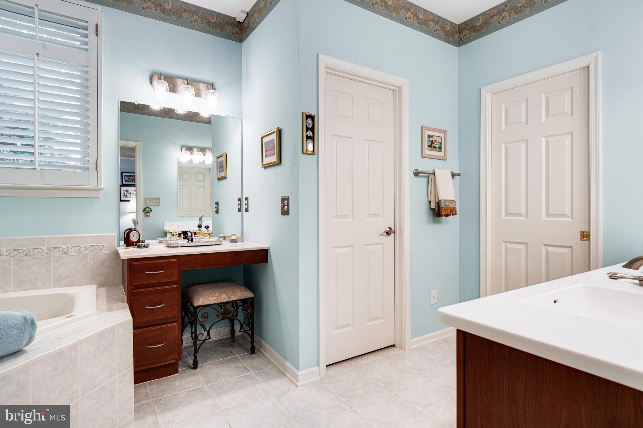 WINCHESTER ESTATES - Residential