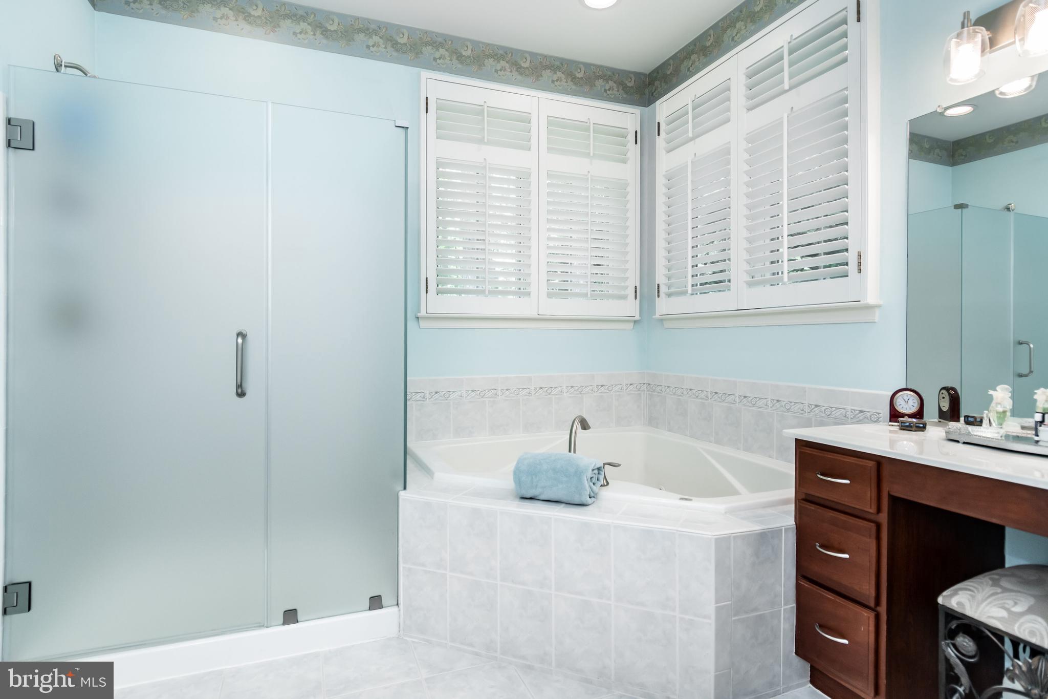 WINCHESTER ESTATES - Residential