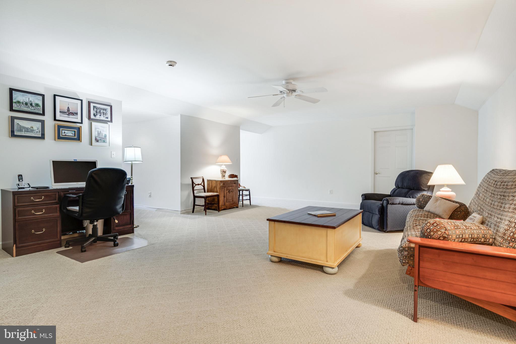 WINCHESTER ESTATES - Residential