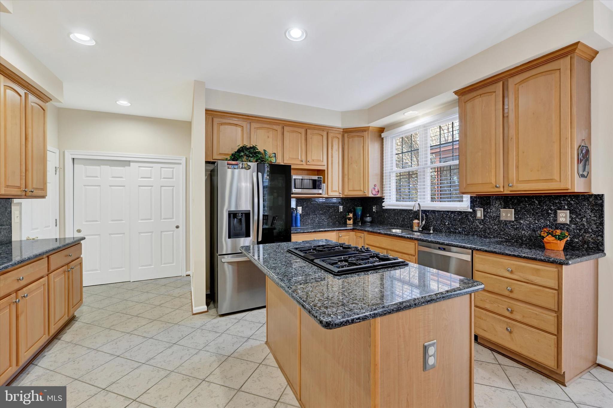 VILLAGE OF RIVER HILL - Residential