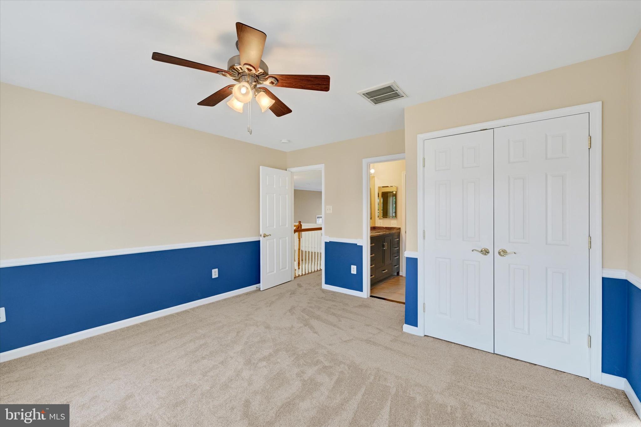 VILLAGE OF RIVER HILL - Residential