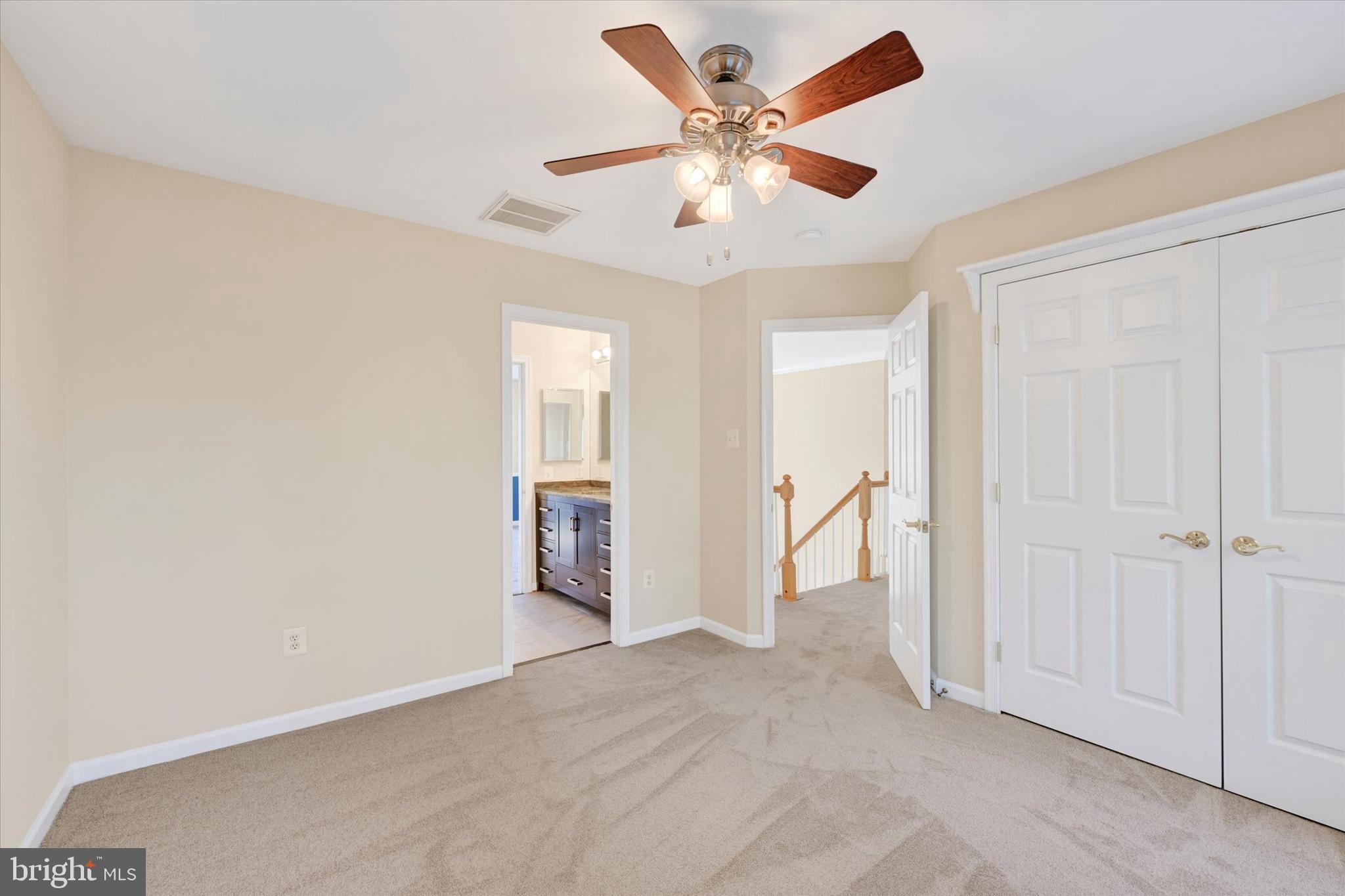 VILLAGE OF RIVER HILL - Residential