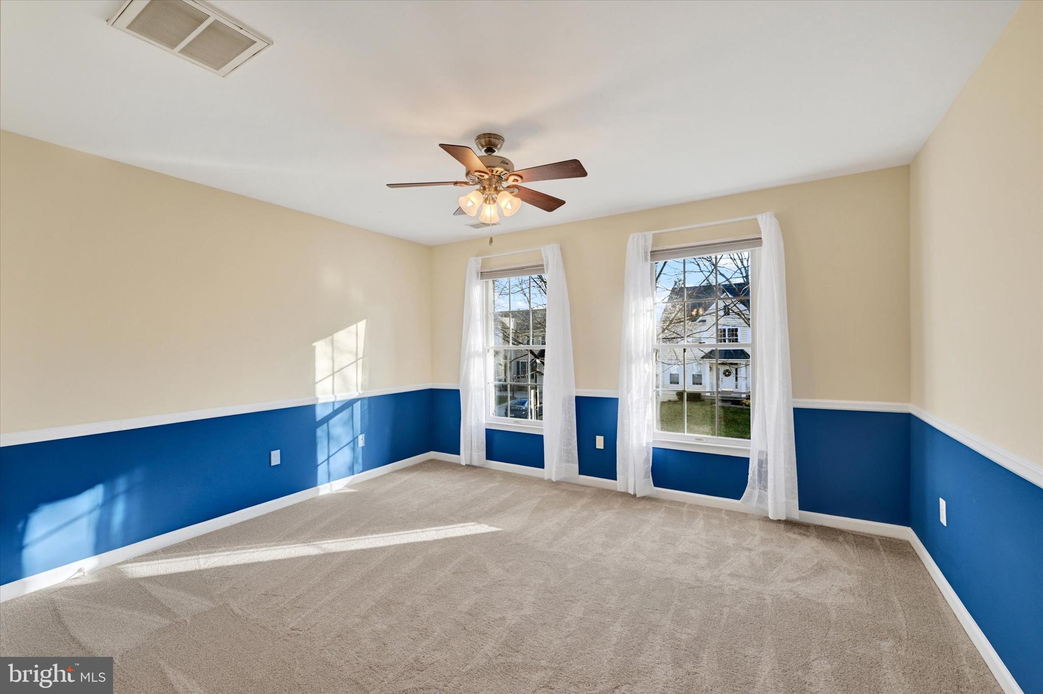 VILLAGE OF RIVER HILL - Residential