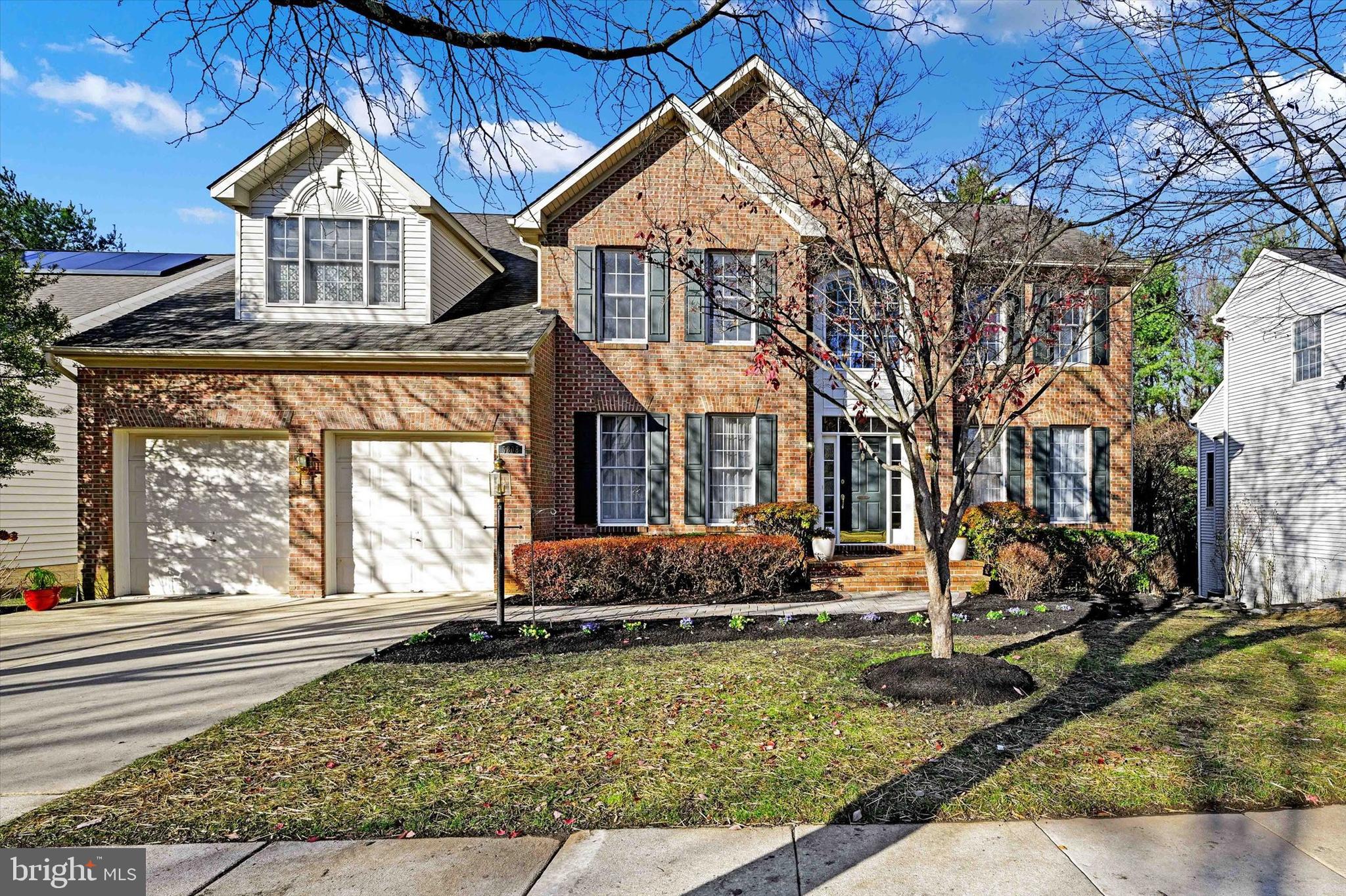 VILLAGE OF RIVER HILL - Residential