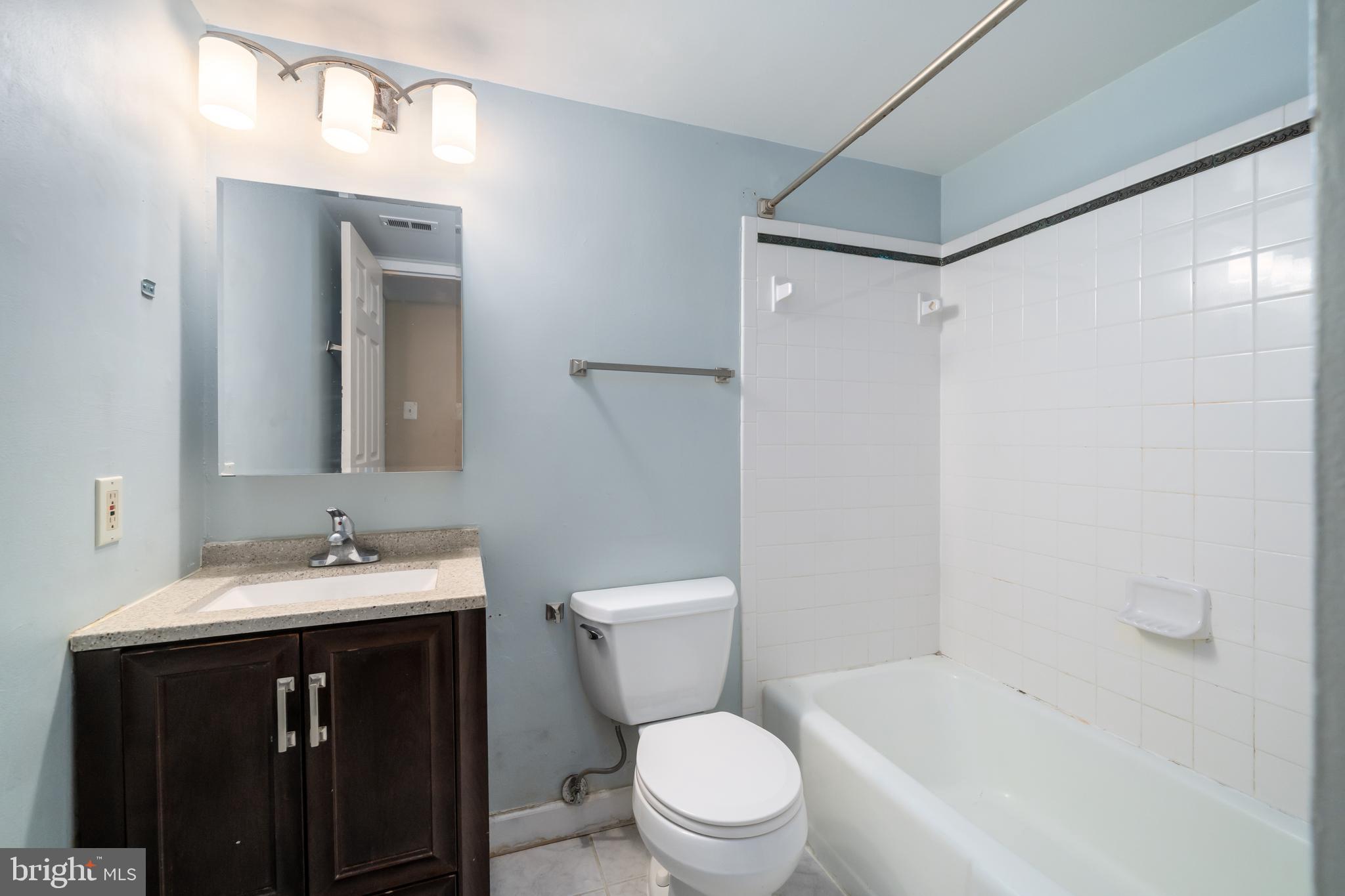 NORTHGATE CONDO - Residential