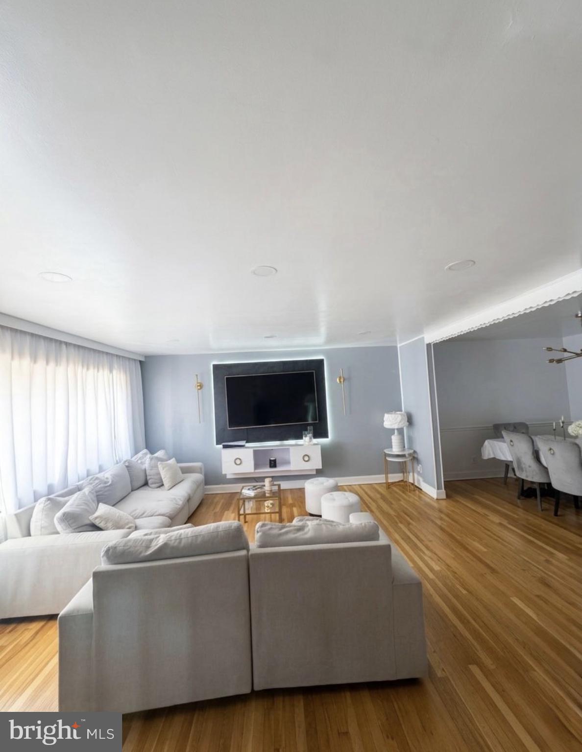 WALTON PARK - Residential