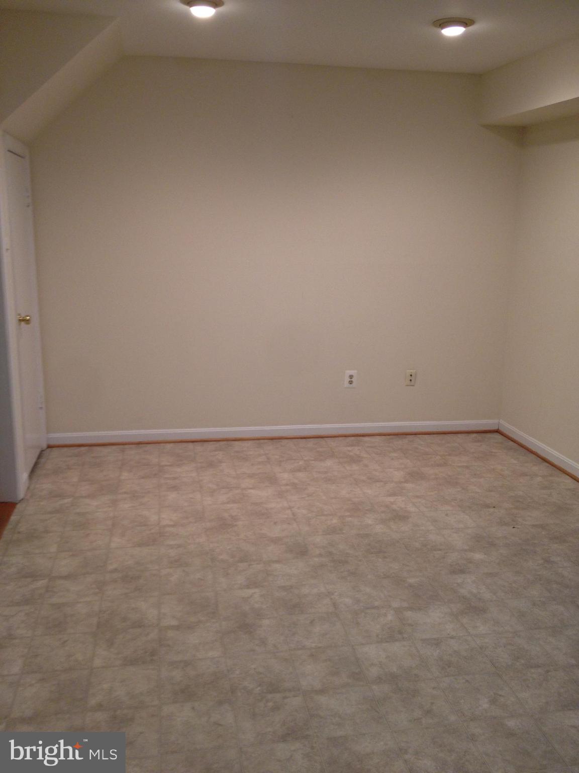 YORKTOWN AT BELAIR - Residential