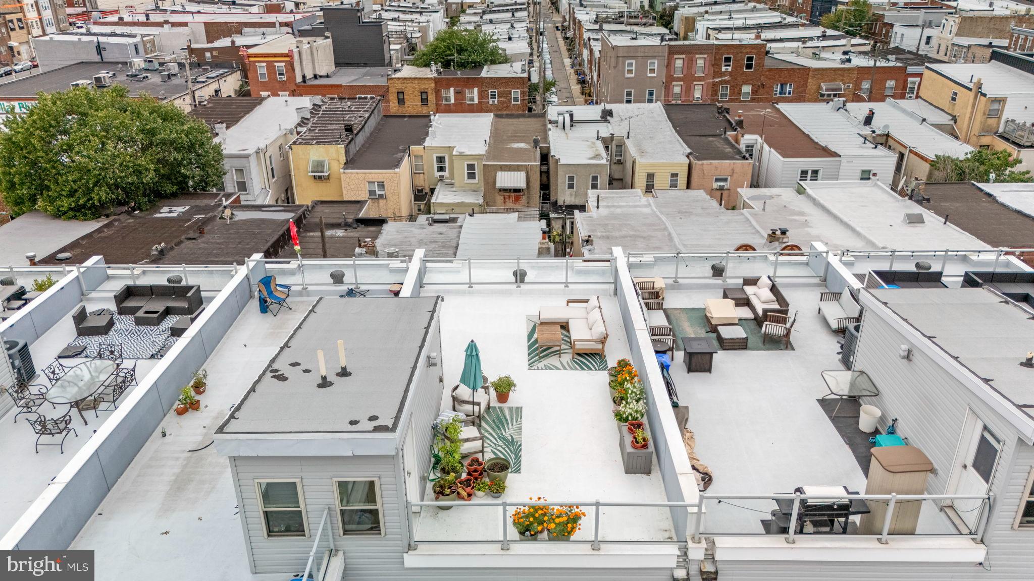 EAST PASSYUNK CROSSING - Residential