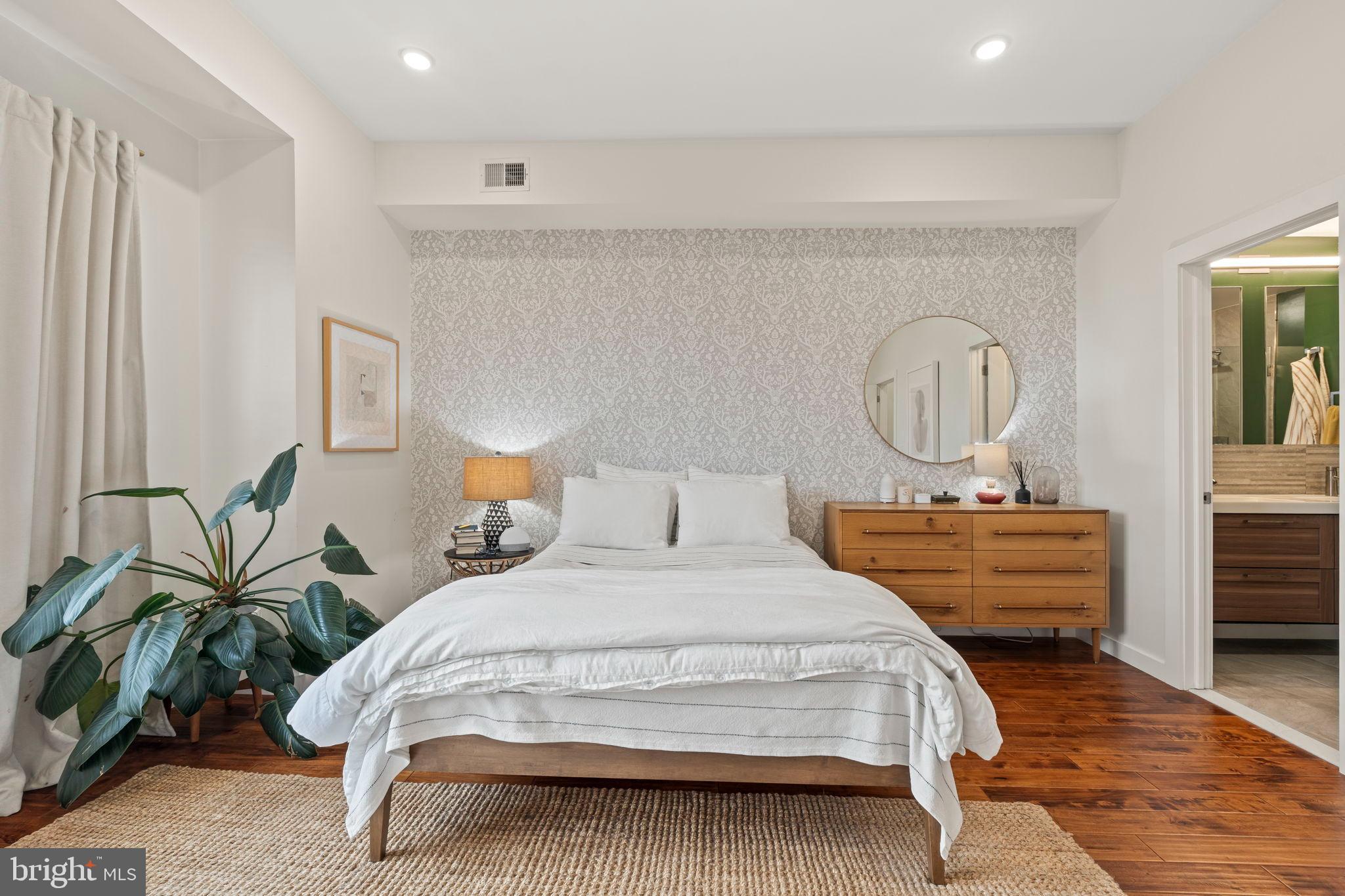 EAST PASSYUNK CROSSING - Residential