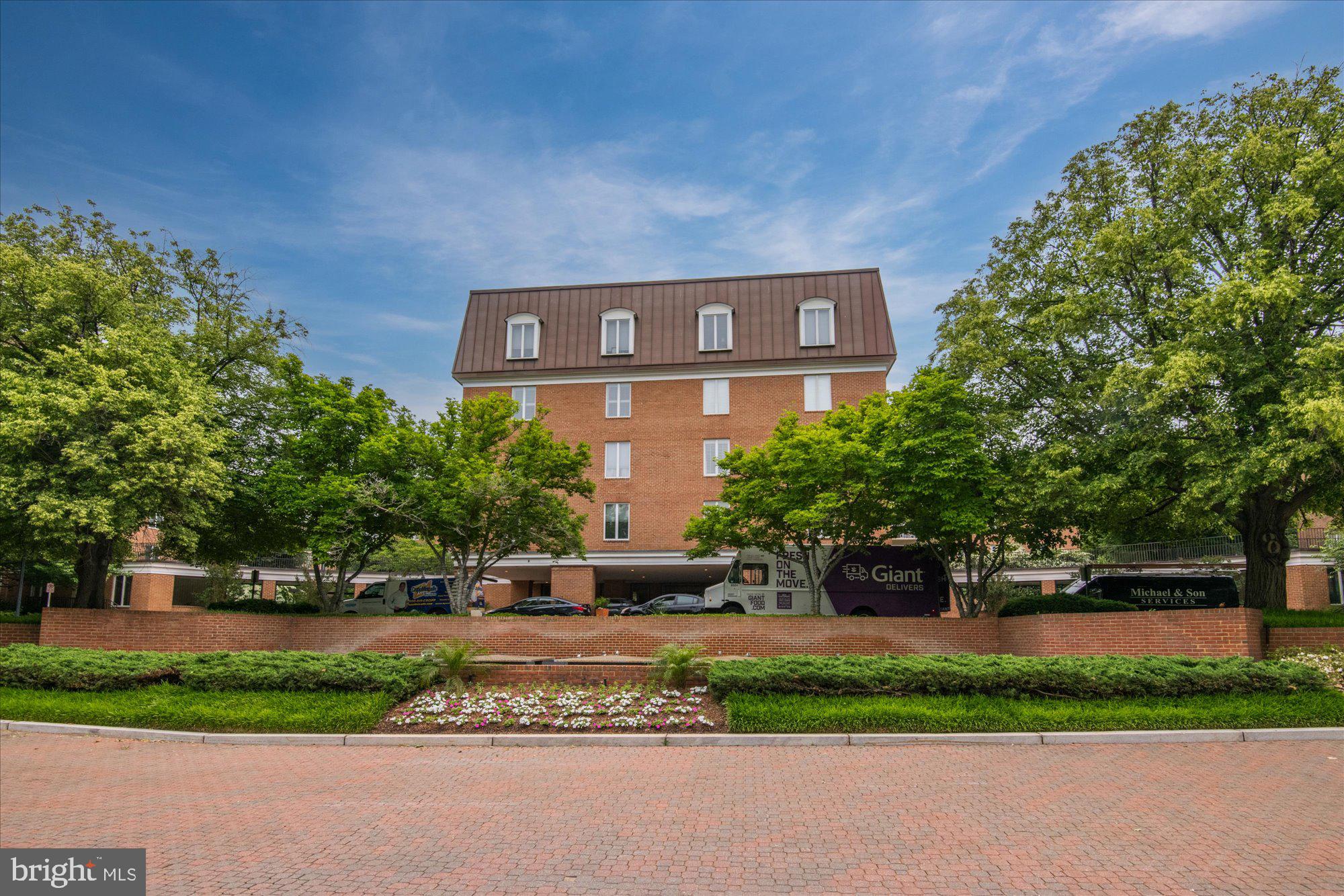 8101 CONN AVE - Residential