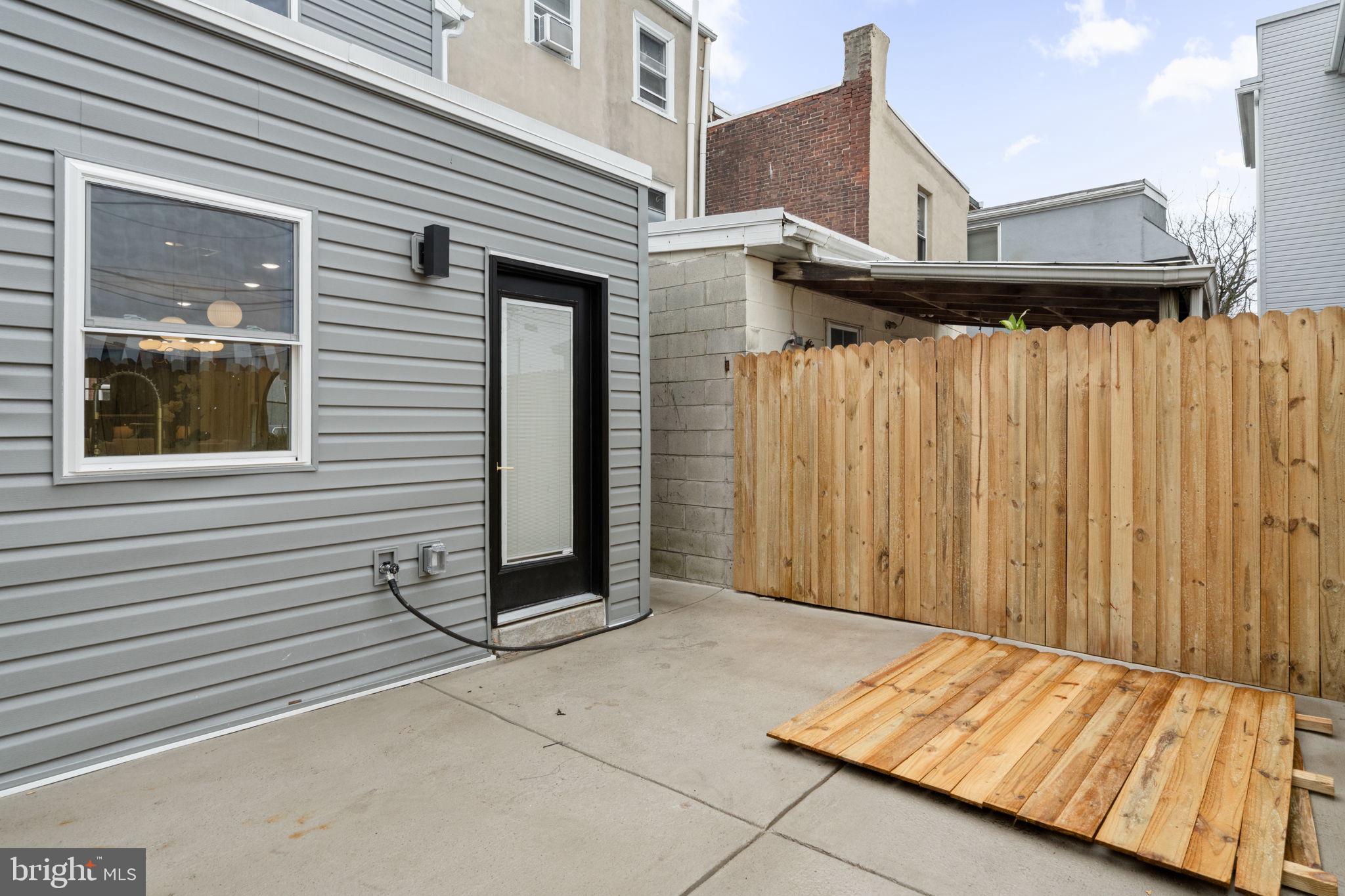 OLDE KENSINGTON - Residential