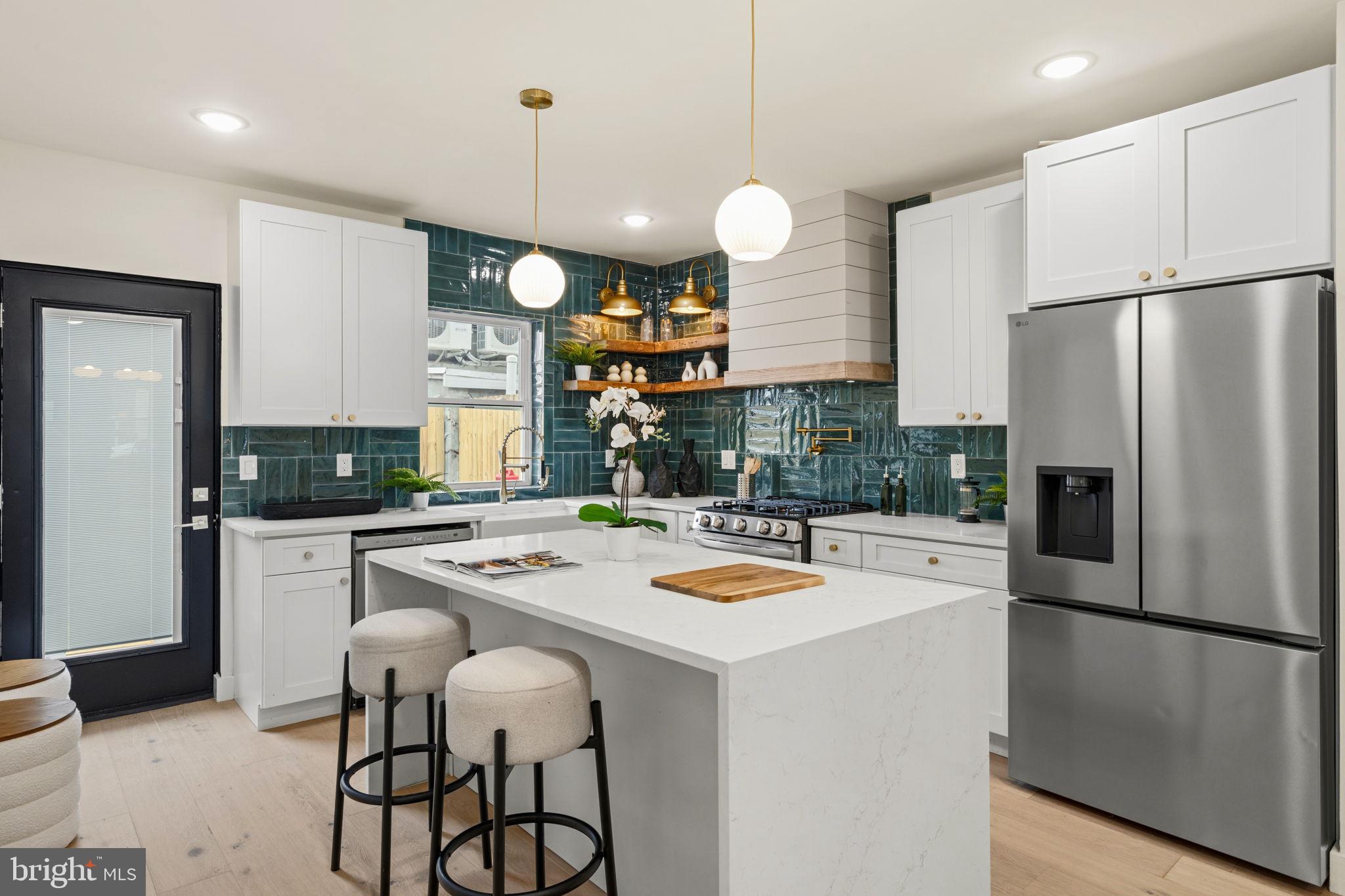 OLDE KENSINGTON - Residential