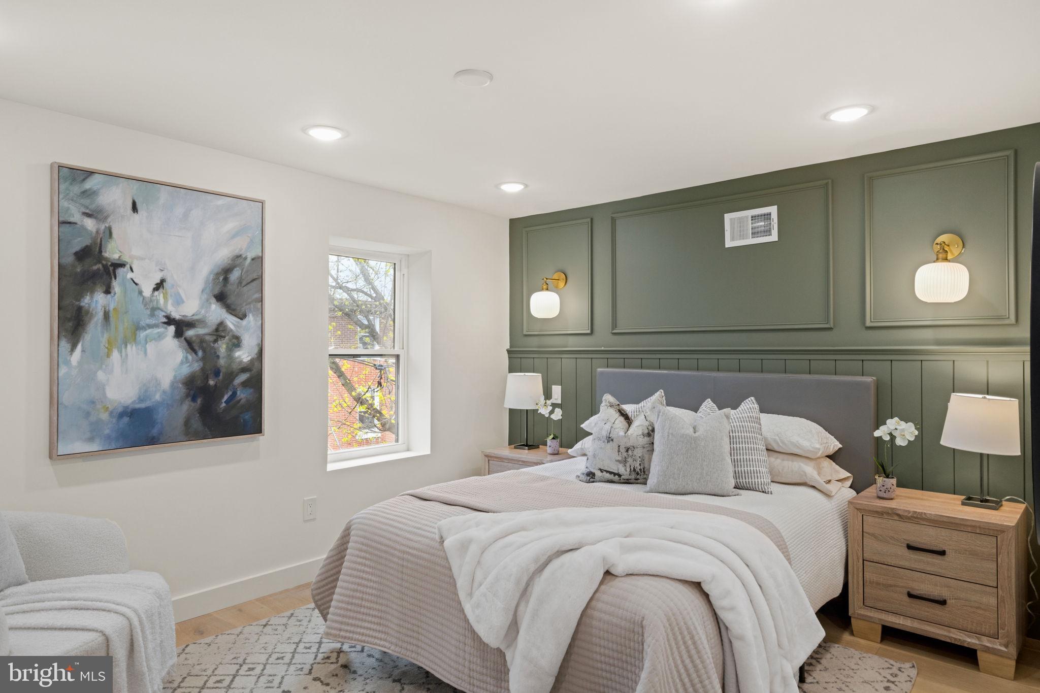 OLDE KENSINGTON - Residential