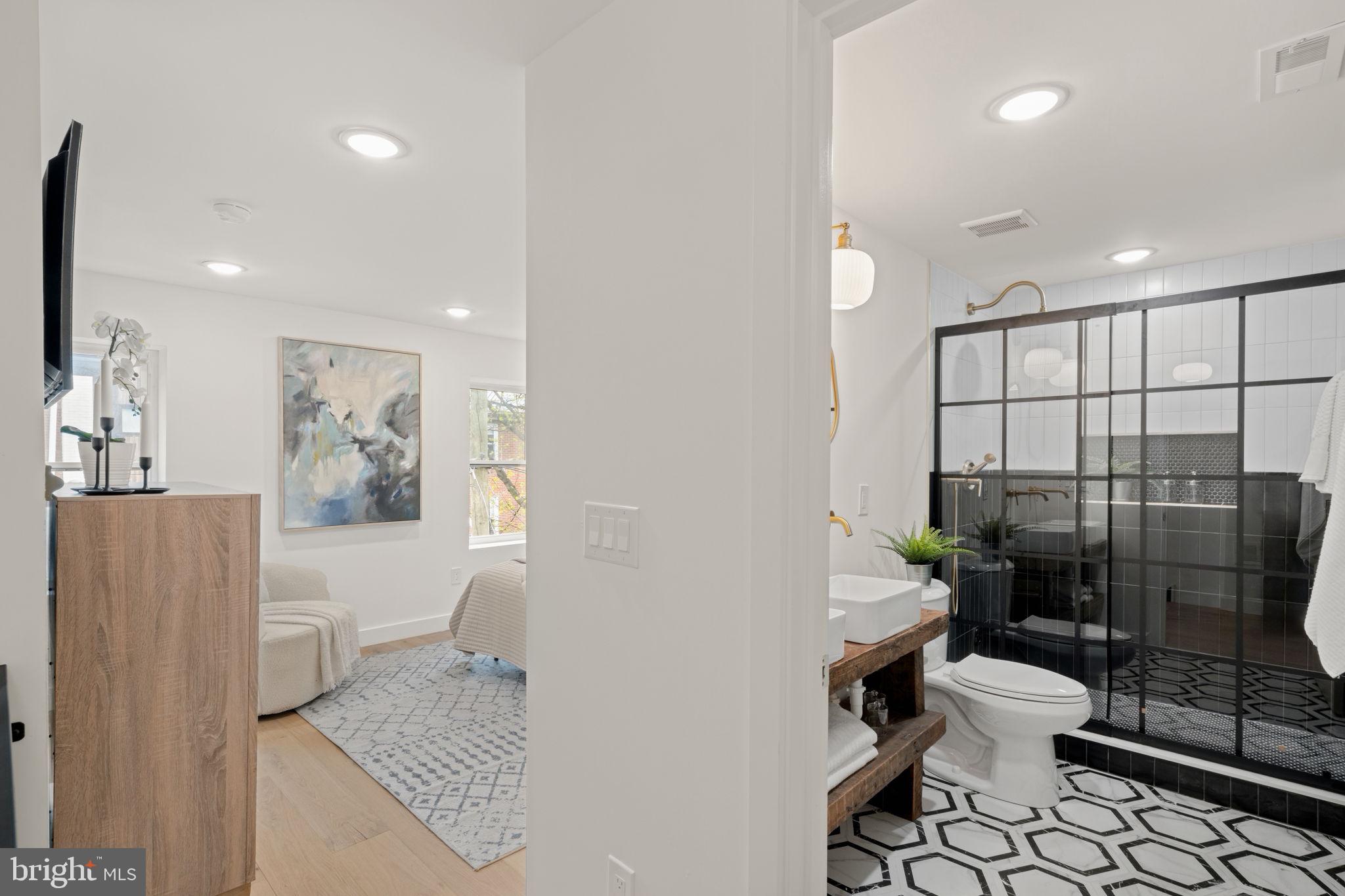 OLDE KENSINGTON - Residential