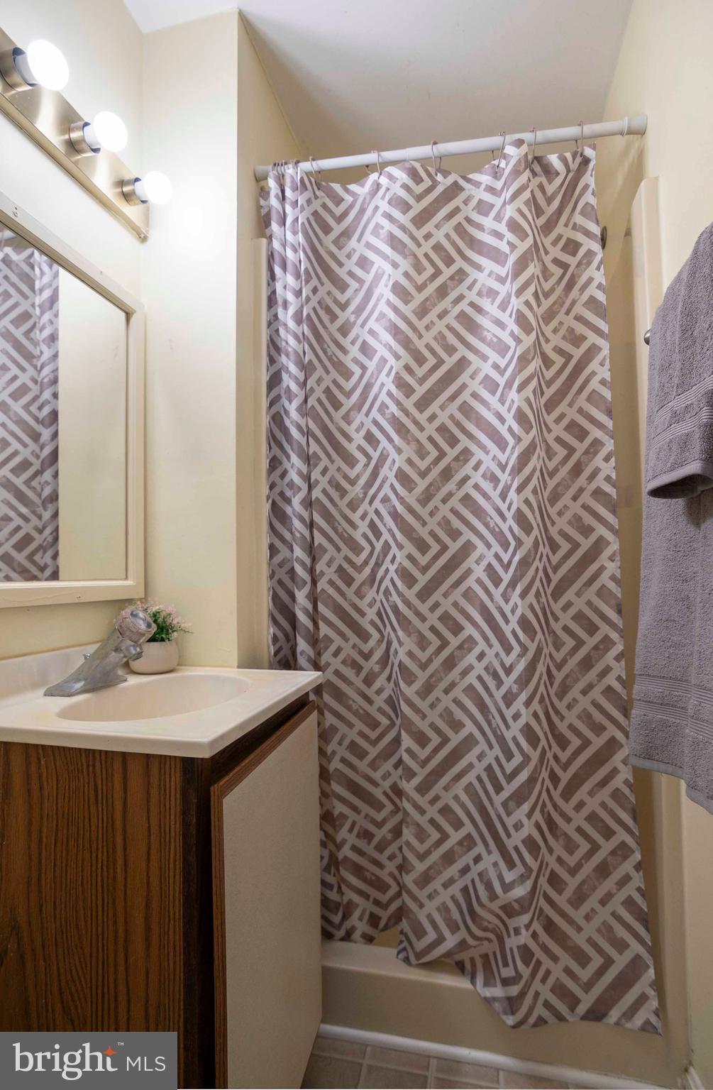 BROOK VILLAGE - Residential