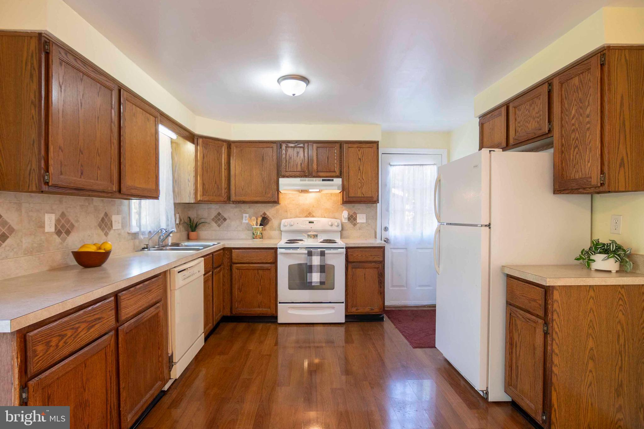 BROOK VILLAGE - Residential