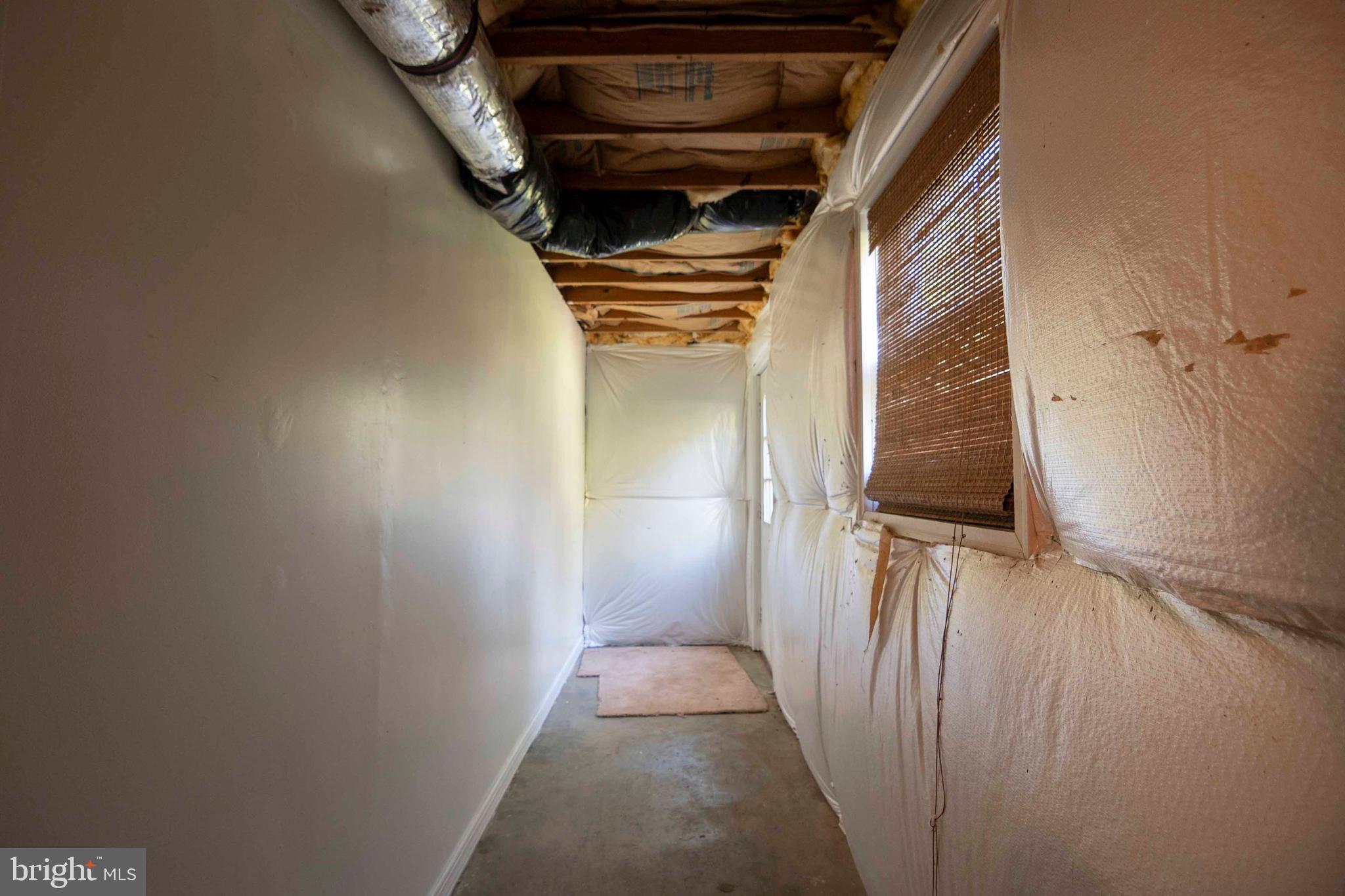 BROOK VILLAGE - Residential