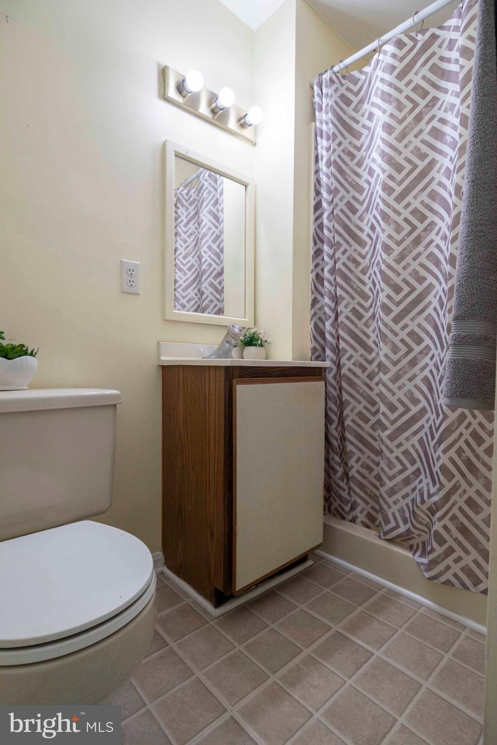 BROOK VILLAGE - Residential