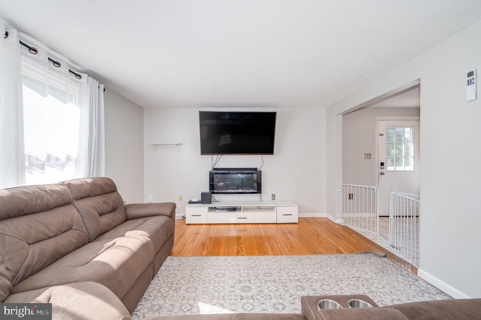 SHASTA EAST - Residential