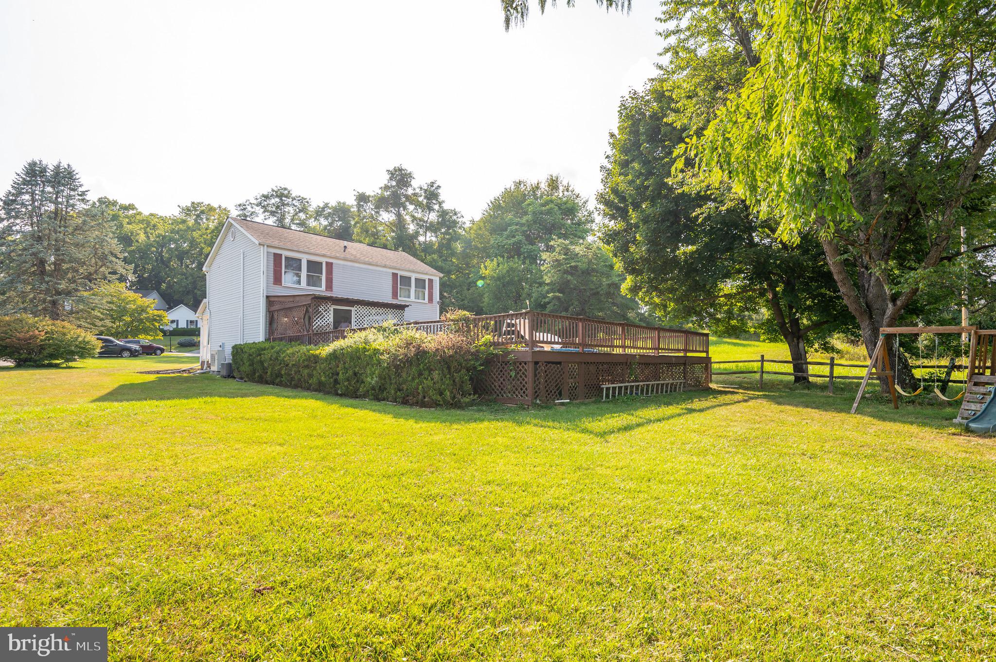 SHASTA EAST - Residential