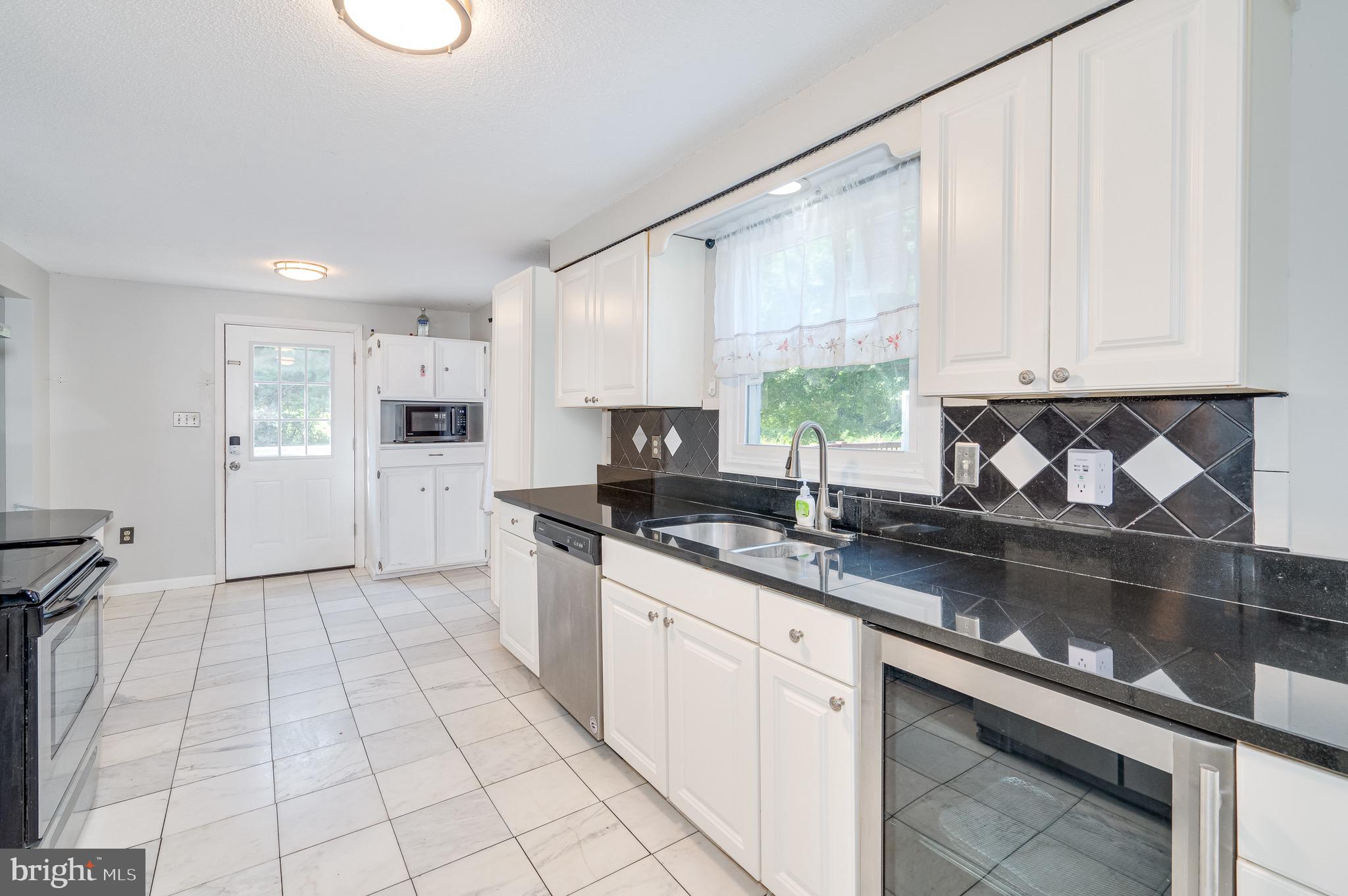 SHASTA EAST - Residential