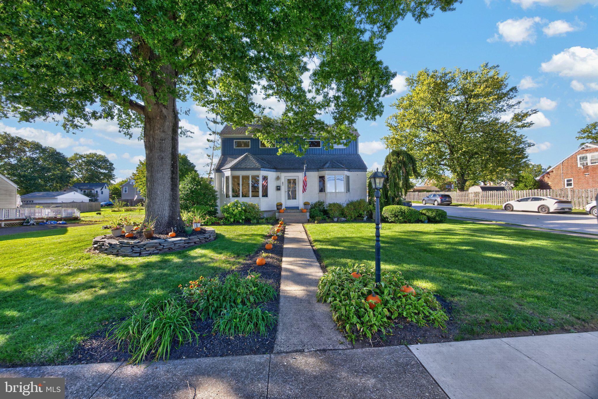 401 PIKELAND AVENUE