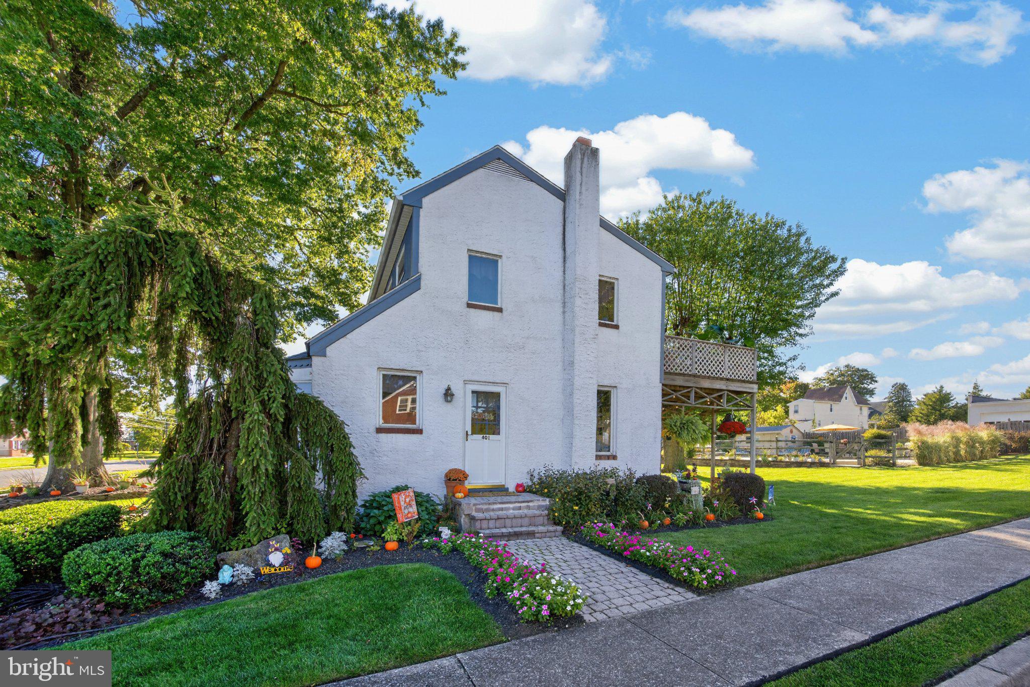 401 PIKELAND AVENUE