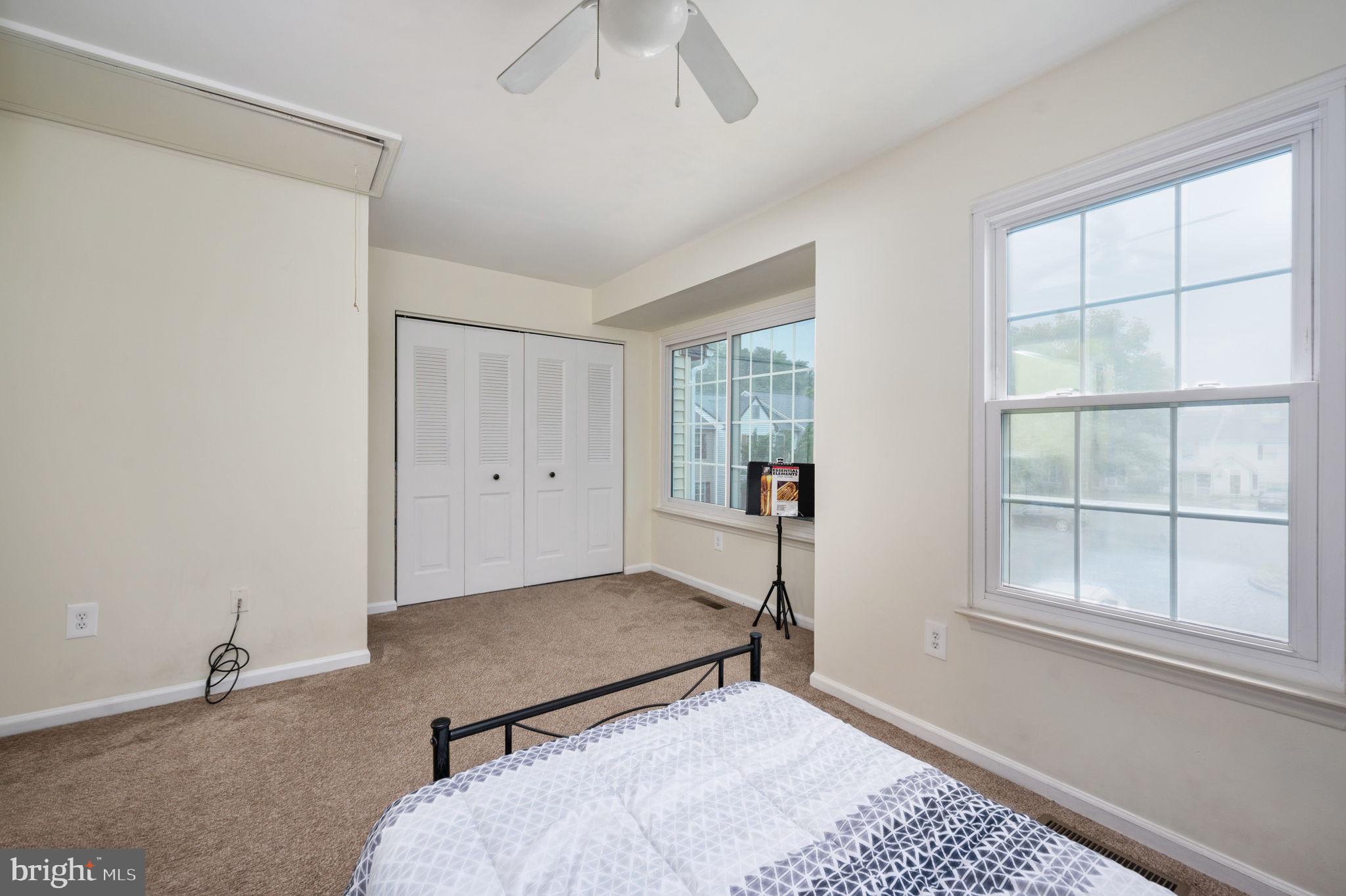 VILLAGES OF SALEM STATION - Residential