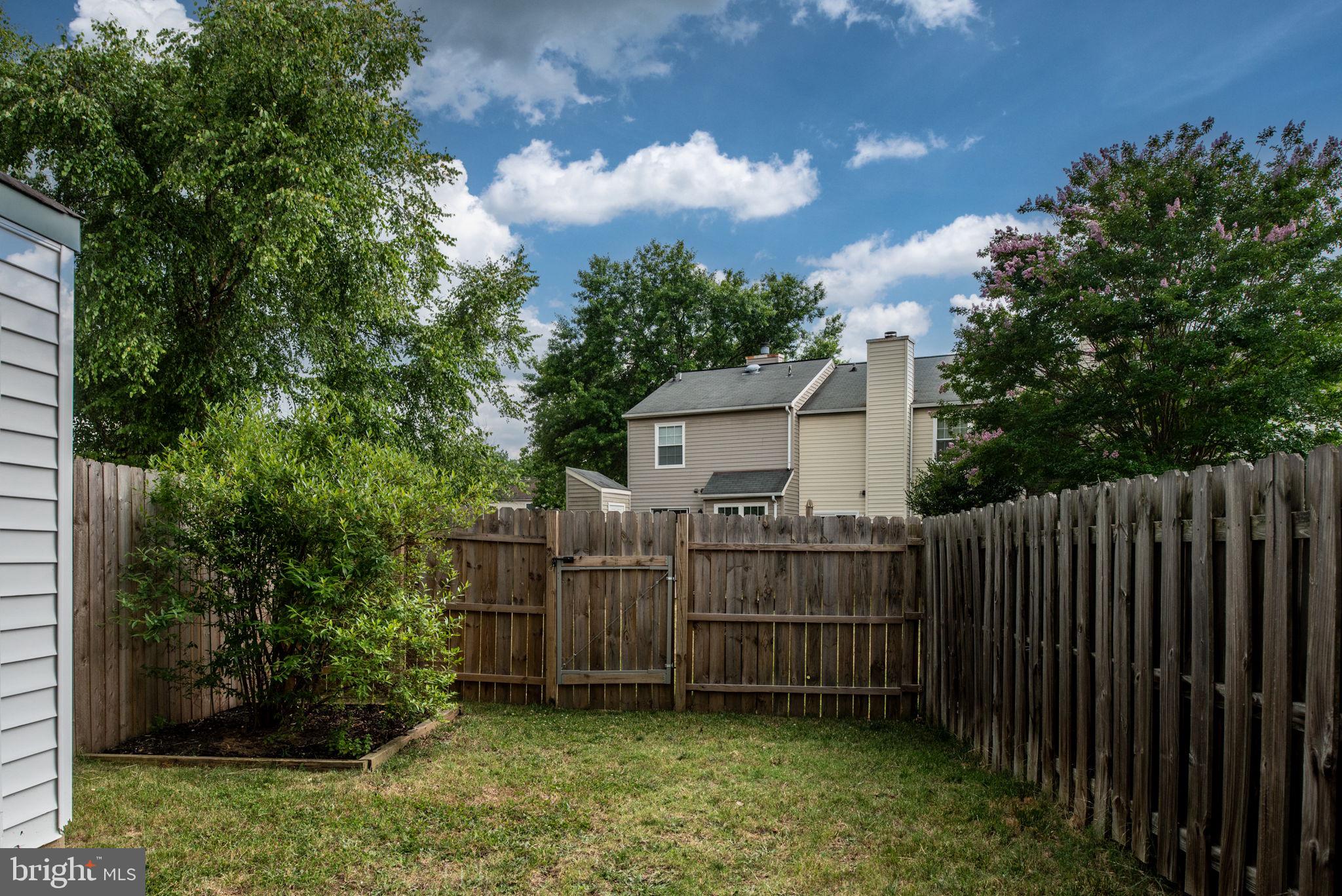 VILLAGES OF SALEM STATION - Residential