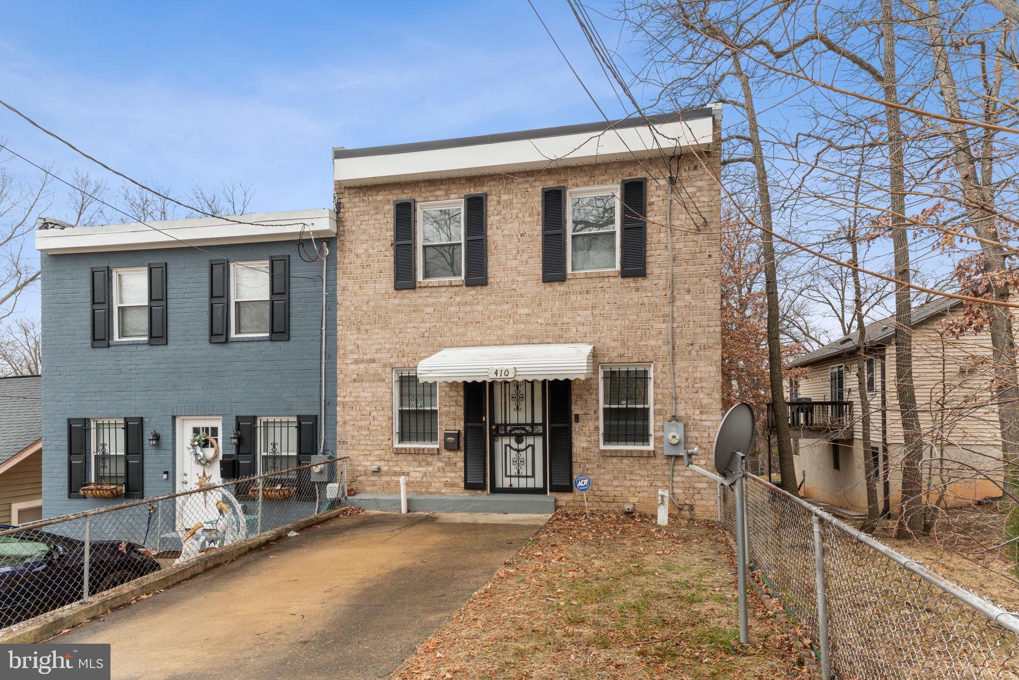 410 59TH STREET NE