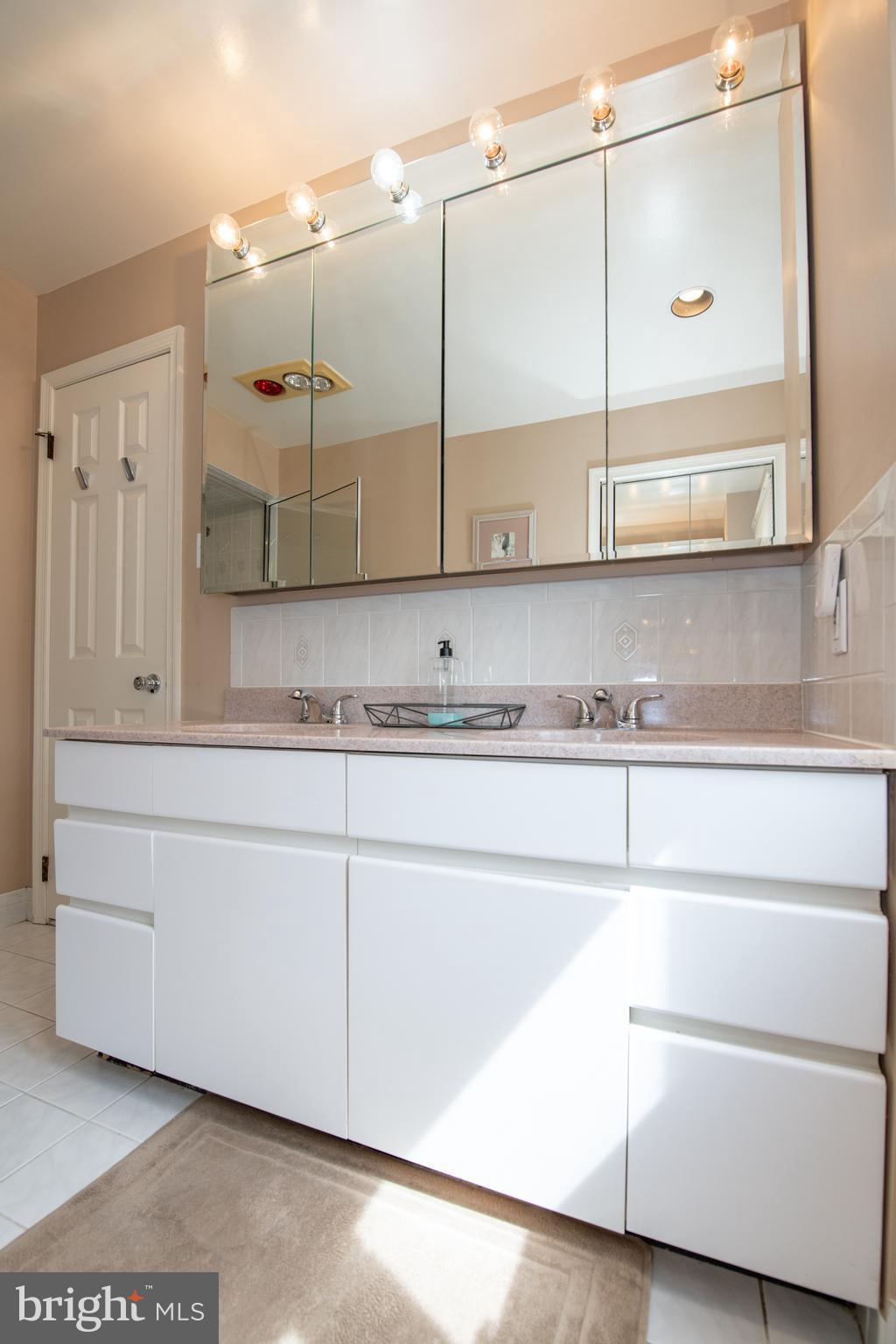 DEERFIELD NORTH - Residential