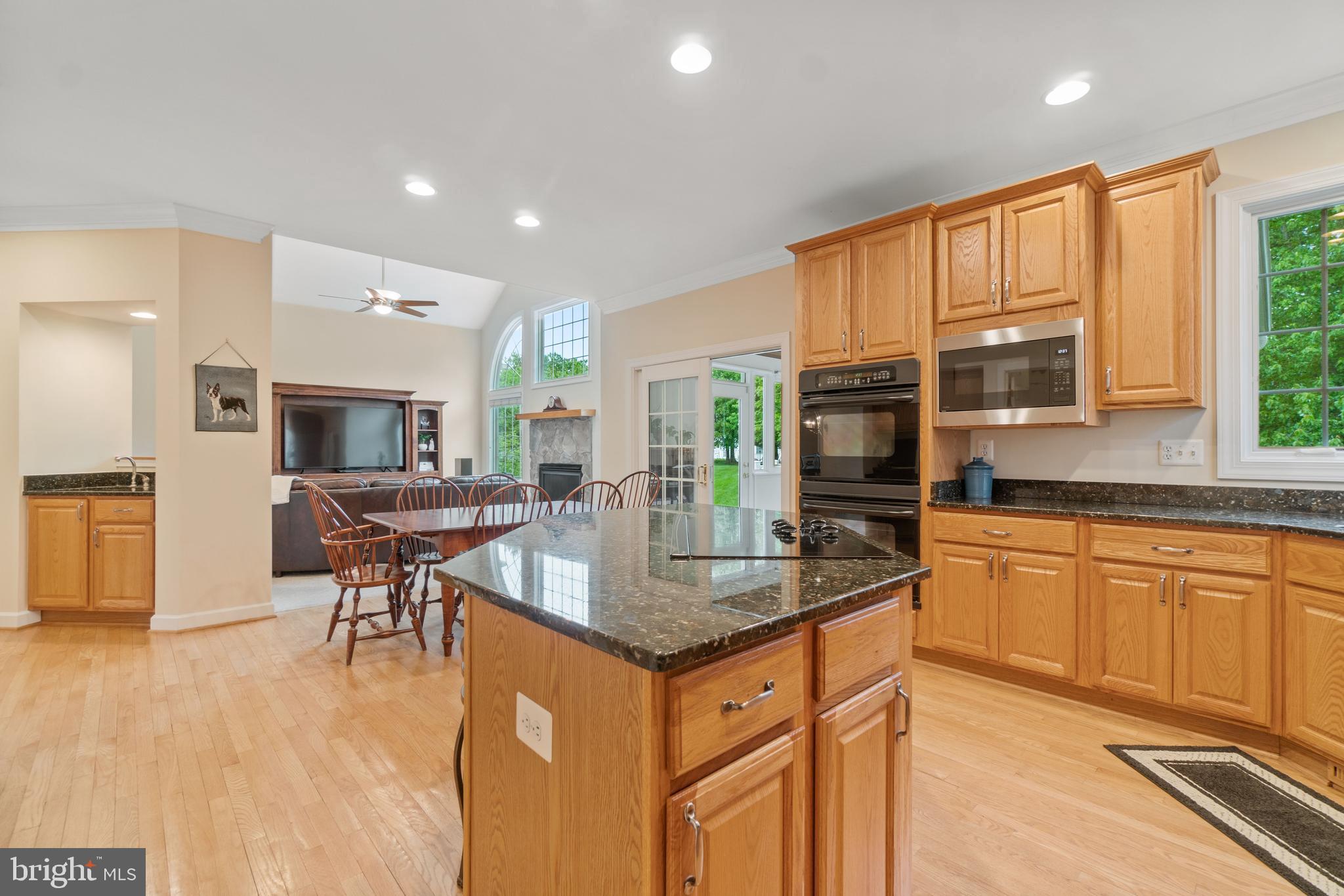 EMERSON - Residential