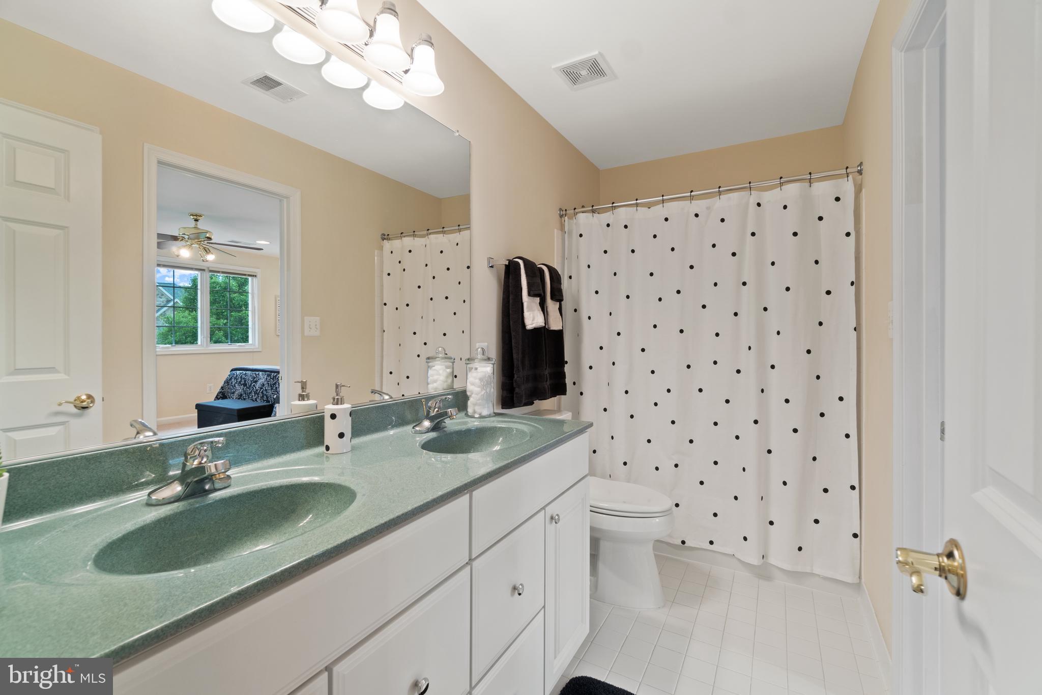 EMERSON - Residential