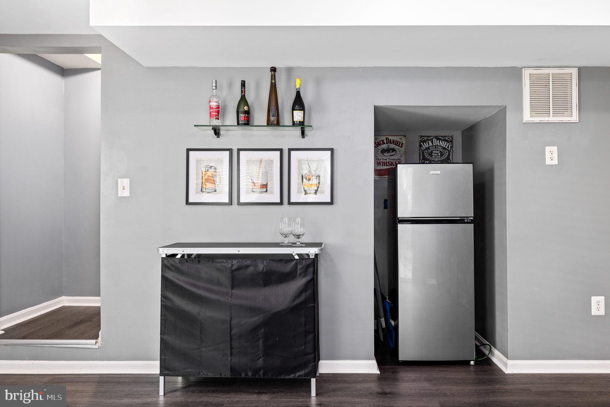 LAKE LAND OR - Residential