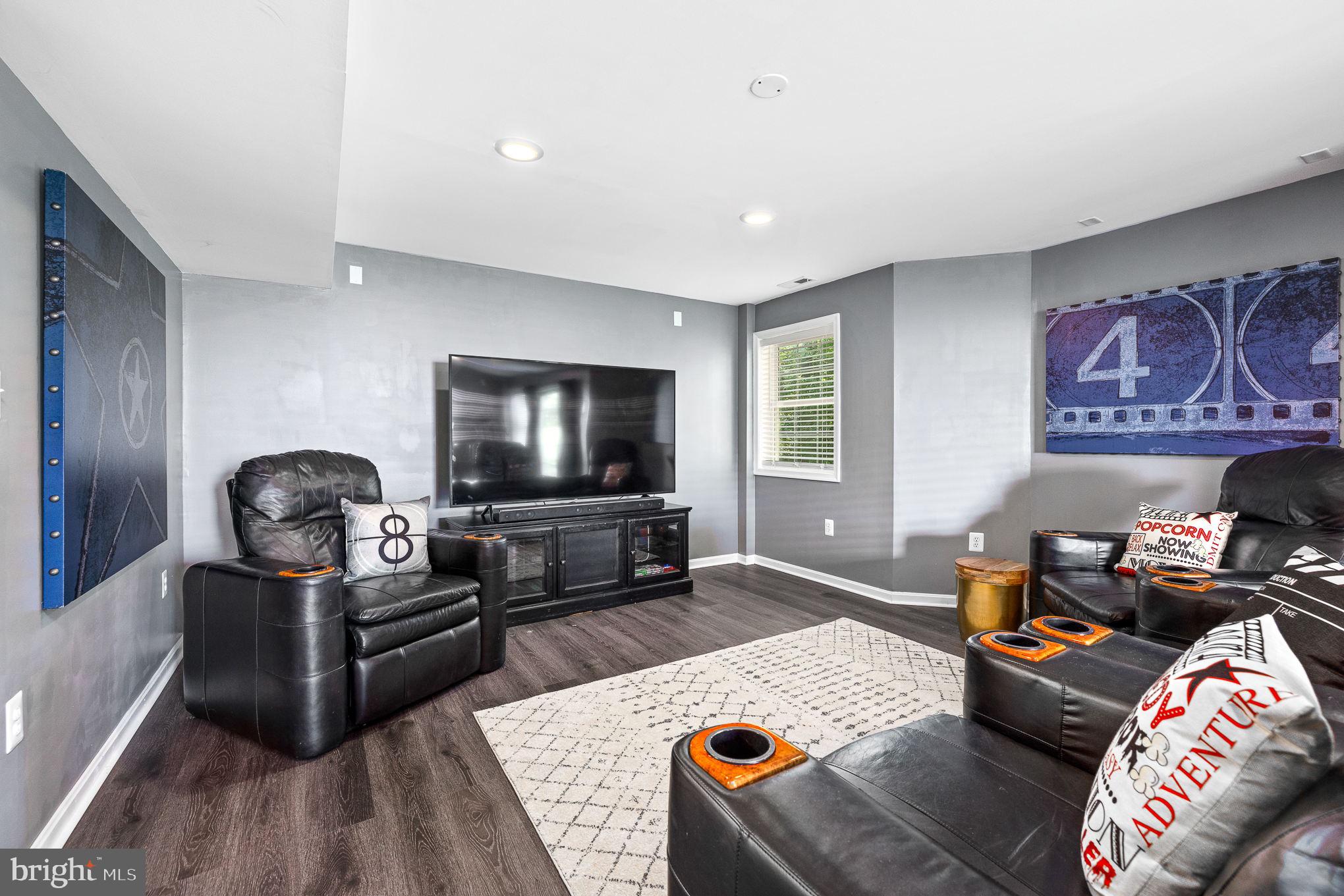 LAKE LAND OR - Residential