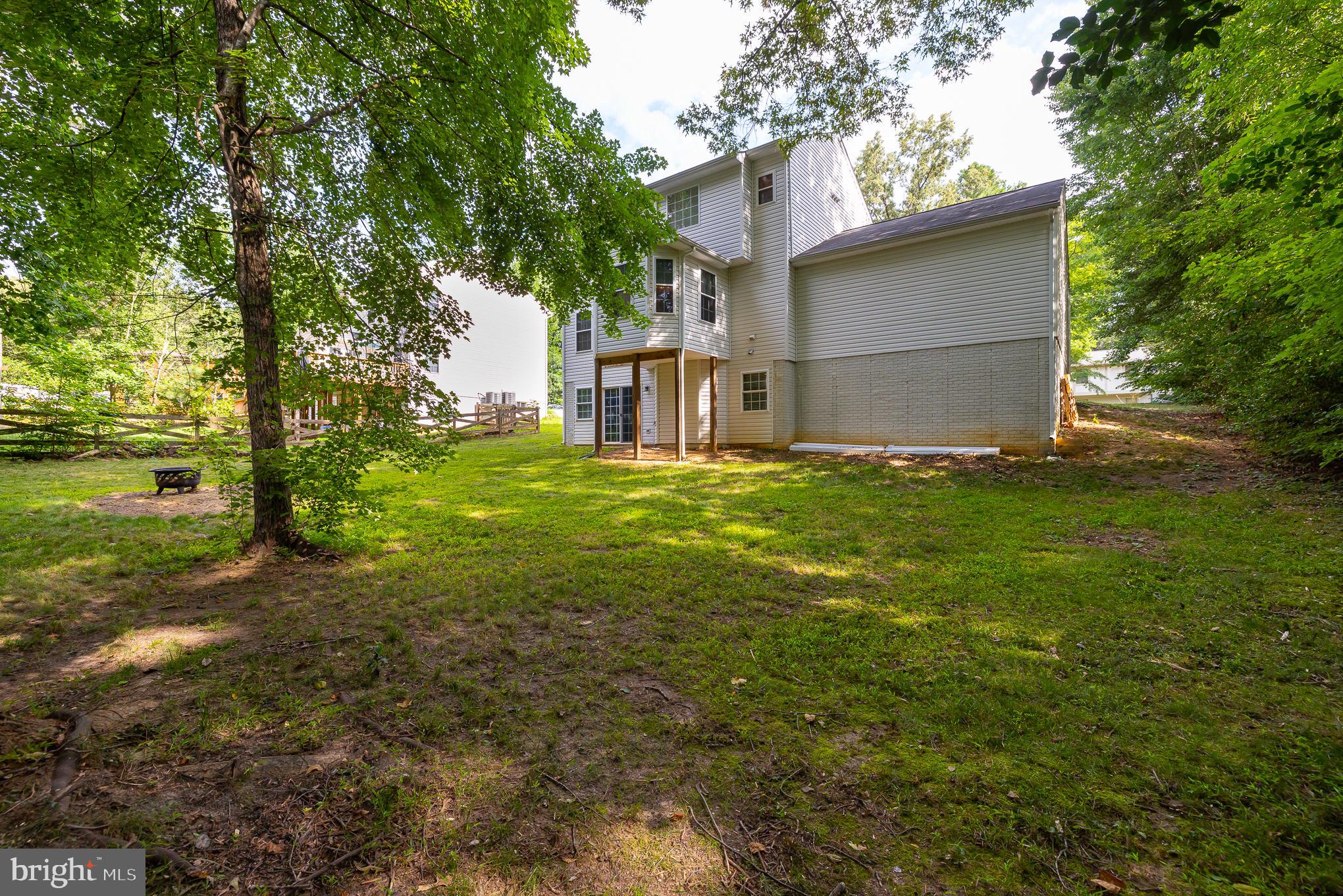 LAKE LAND OR - Residential