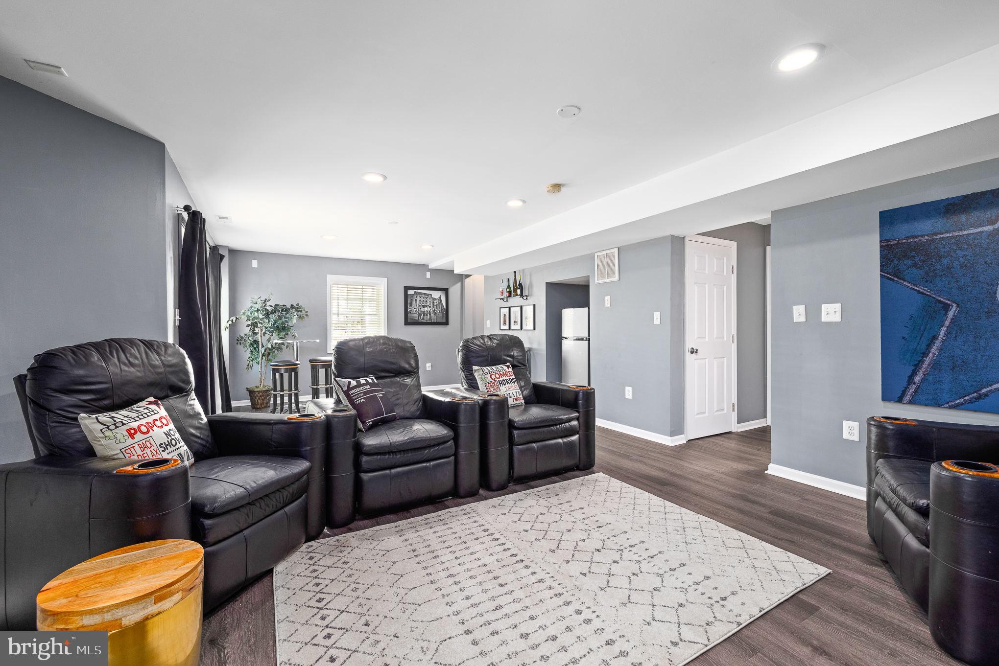 LAKE LAND OR - Residential