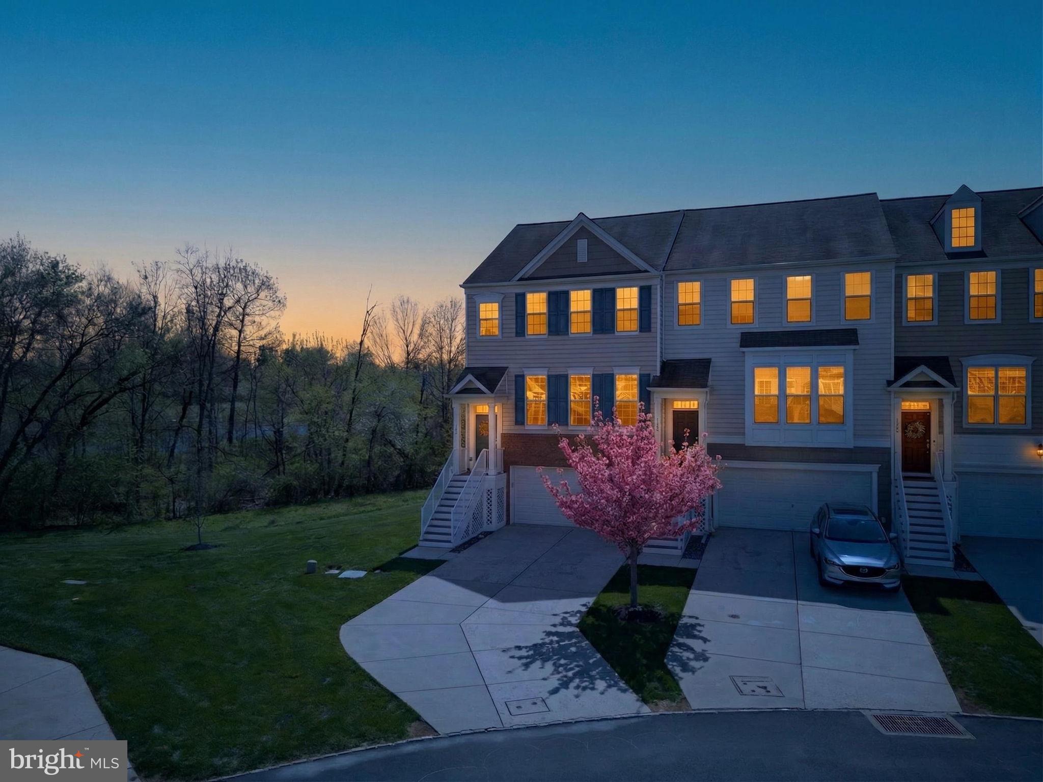 MONTGOMERY POINTE - Residential