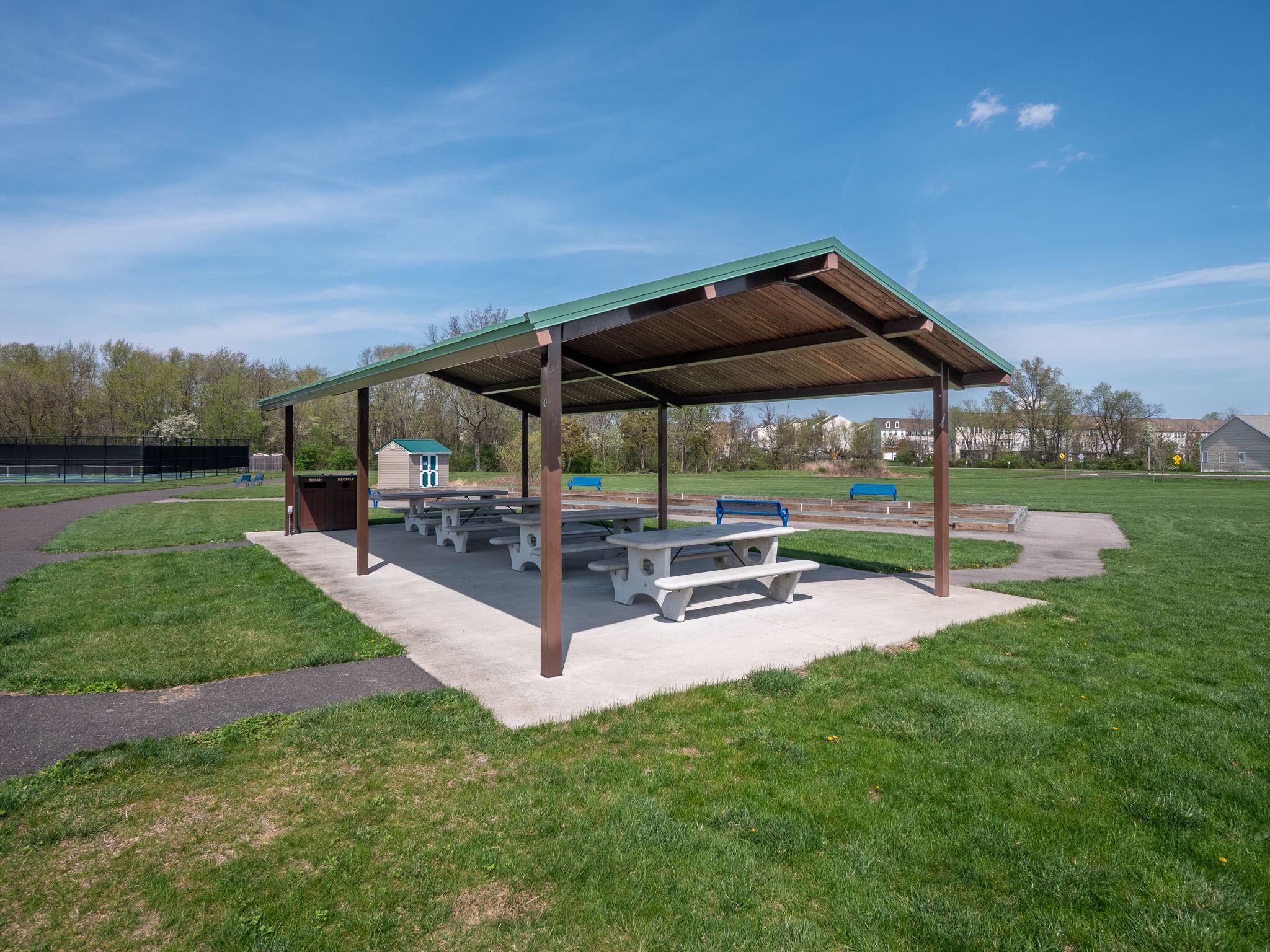 MONTGOMERY POINTE - Residential