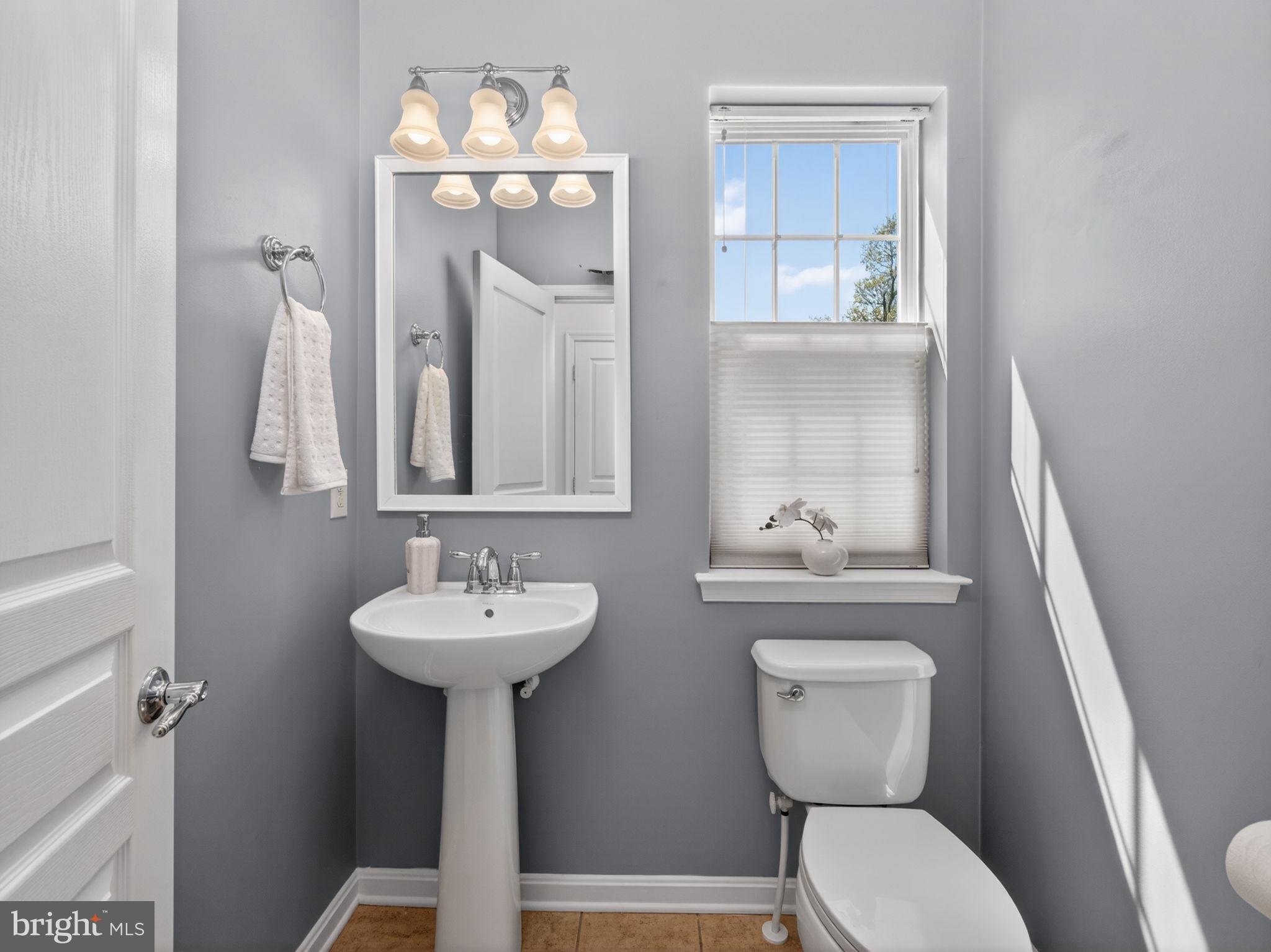 MONTGOMERY POINTE - Residential