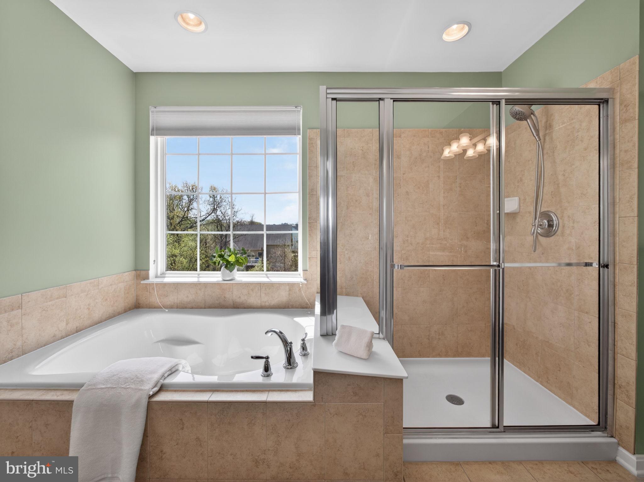 MONTGOMERY POINTE - Residential