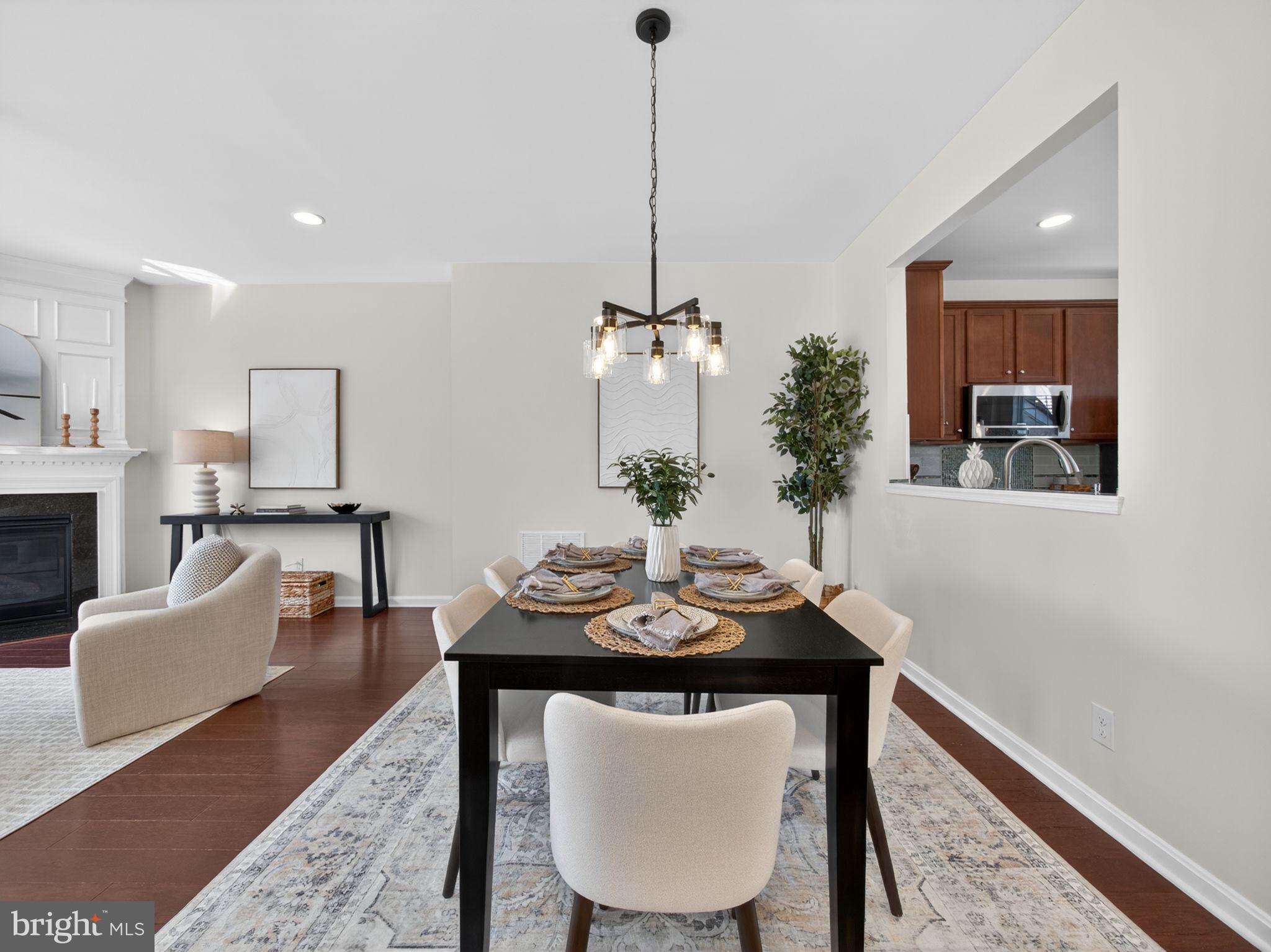 MONTGOMERY POINTE - Residential