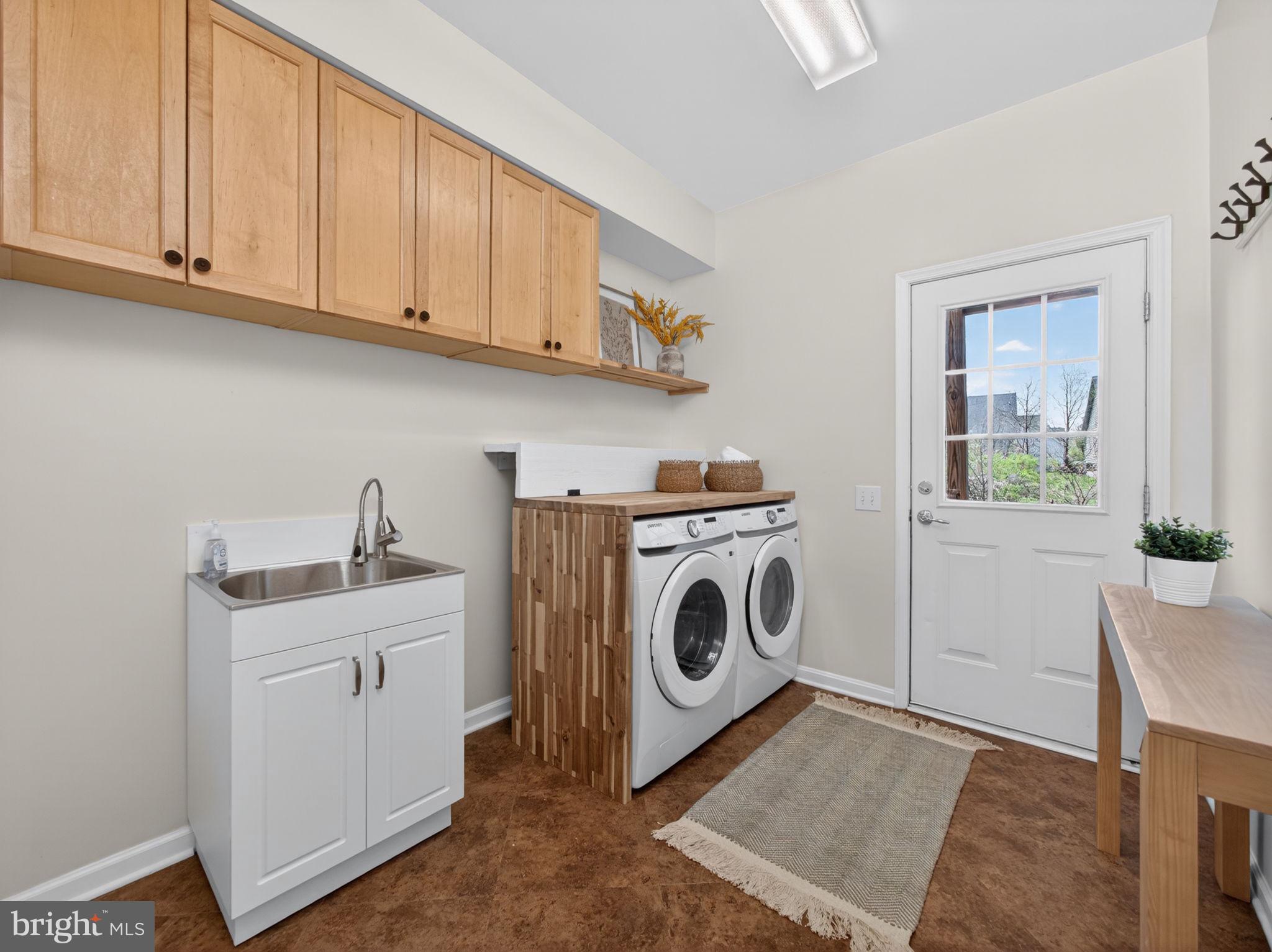 MONTGOMERY POINTE - Residential