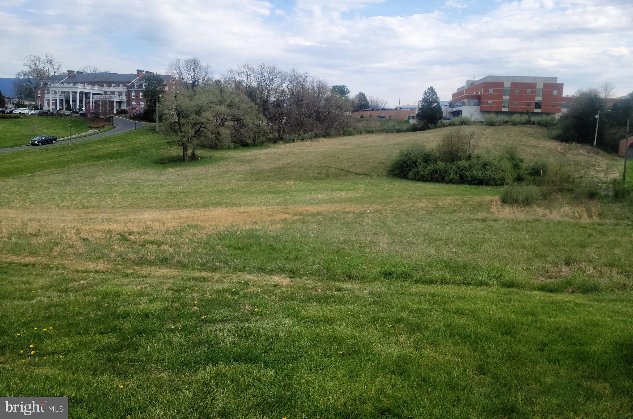 W MAIN STREET & MEMORIAL DRIVE