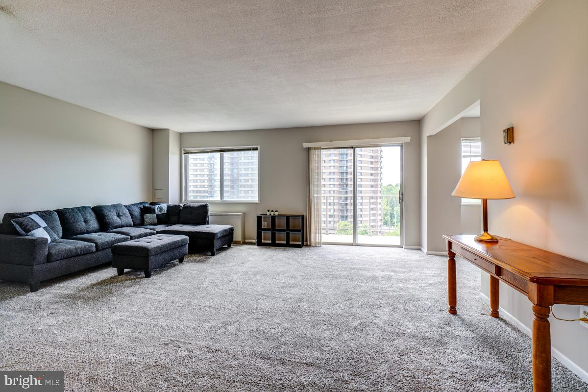 UNIVERSITY TOWERS CODM - Residential